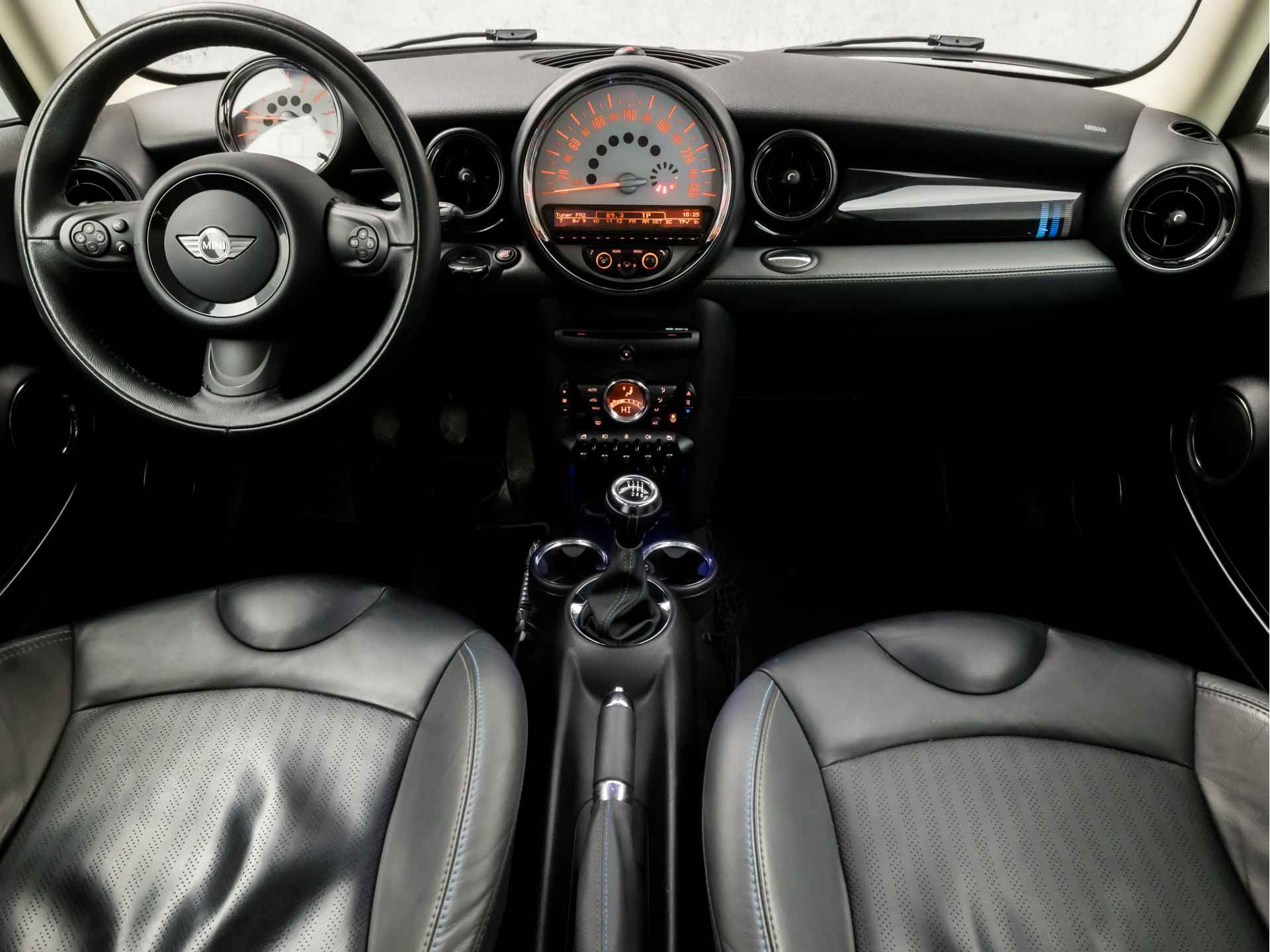 MINI Mini 1.6 Cooper (CLIMATE, NAP, CRUISE, ELEK RAMEN, LEDEREN SPORTSTOELEN, LM VELGEN, NIEUWE APK, NIEUWSTAAT) - 6/31