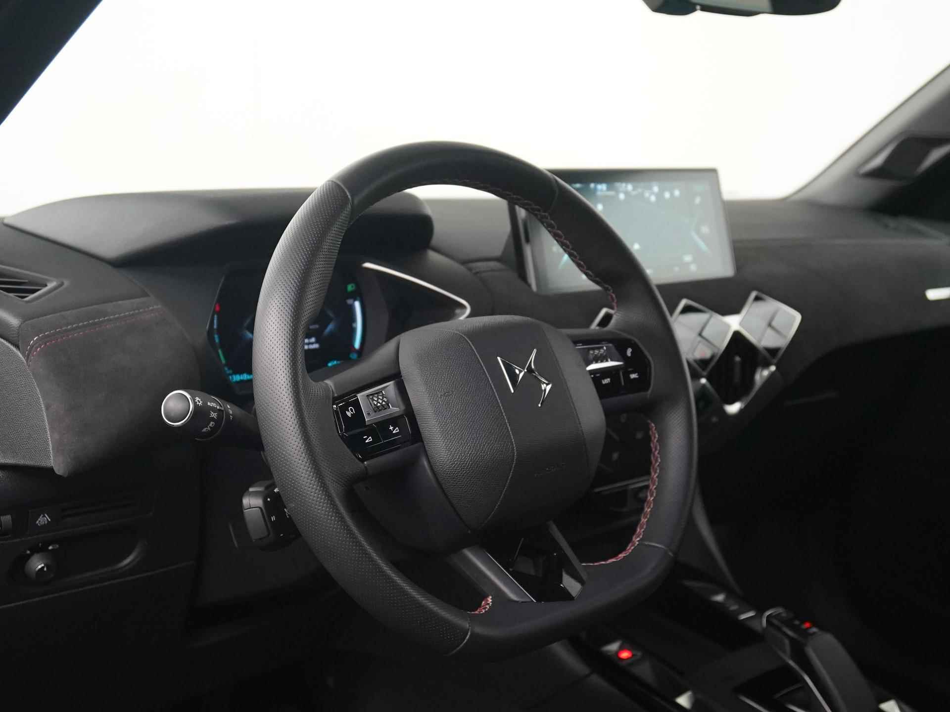 DS 3 Crossback E-Tense Performance Line 50 kWh | Warmtepomp | Alcantara | Navigatie | Virtual Cockpit | Zondag Open! - 33/38