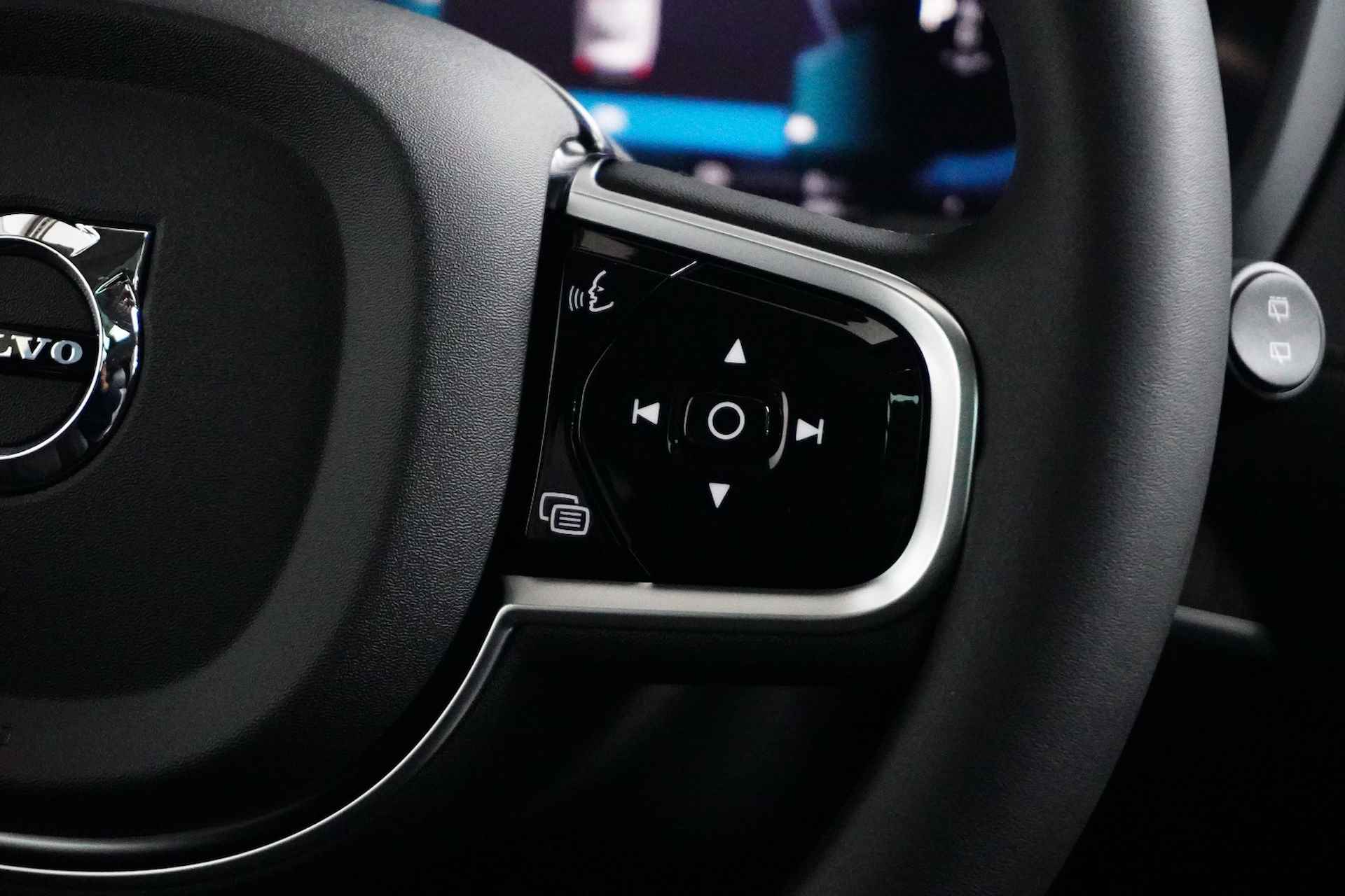 Volvo XC90 T8 Recharge AWD Ultimate Dark | Bowers & Wilkins | Luchtvering | Getint glas | 360o camera | Stoelventilatie en massage | - 29/29
