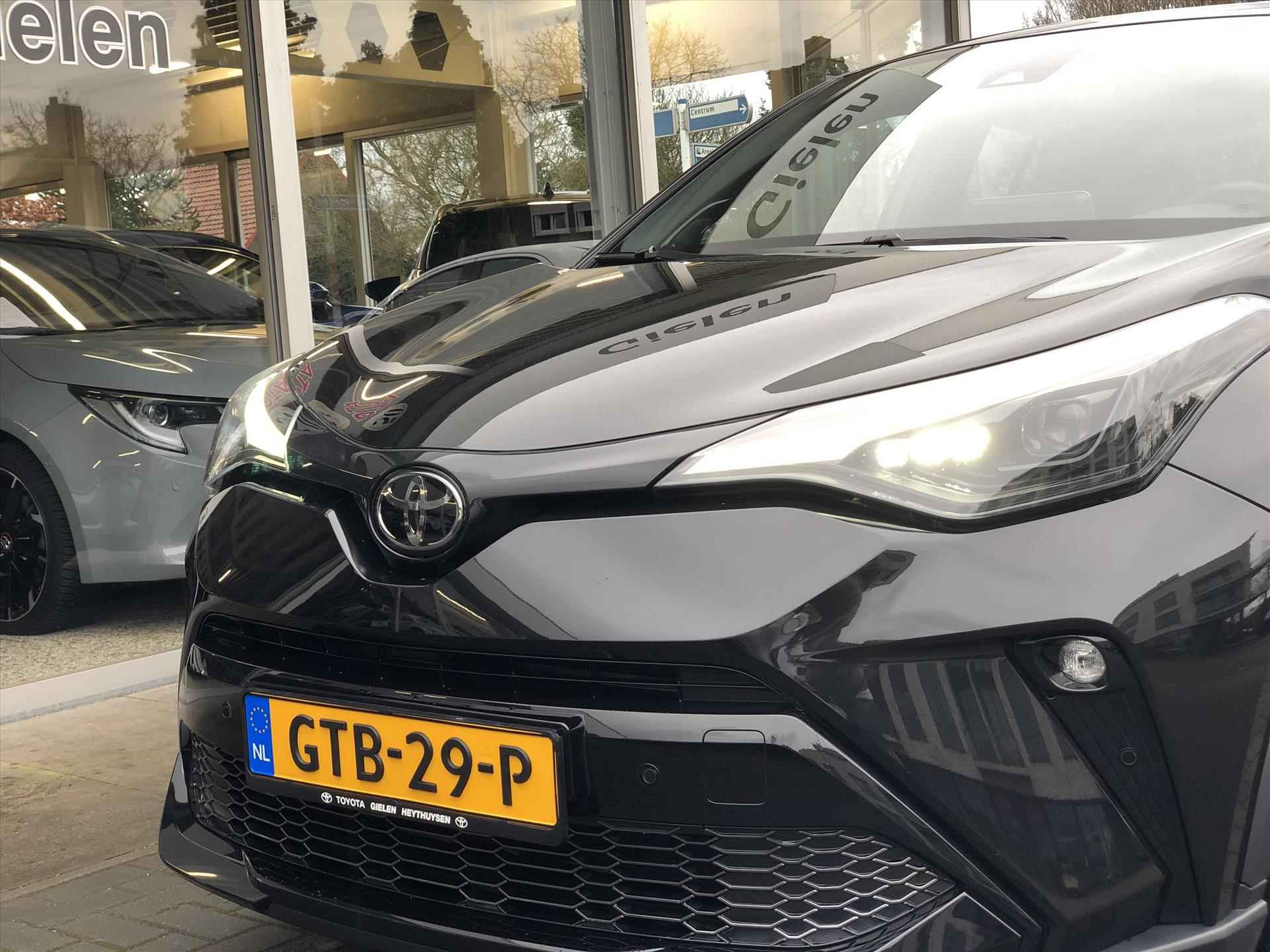 Toyota C-Hr 2.0 Hybrid GR Sport | JBL, Nieuwe multimedia, Dodehoekherkenning, Stoel + Stuurverwarming, Half leer, Parkeersensoren - 11/43