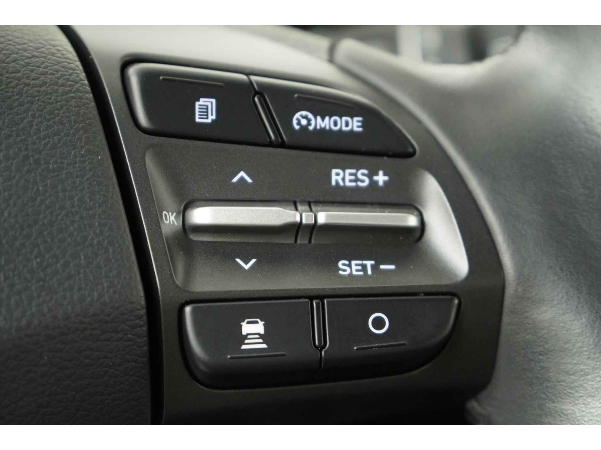Hyundai KONA EV 64 kWh | 3 Fasen | Navigatie | Stuur & Stoelverwarming | Zondag Open! - 10/39
