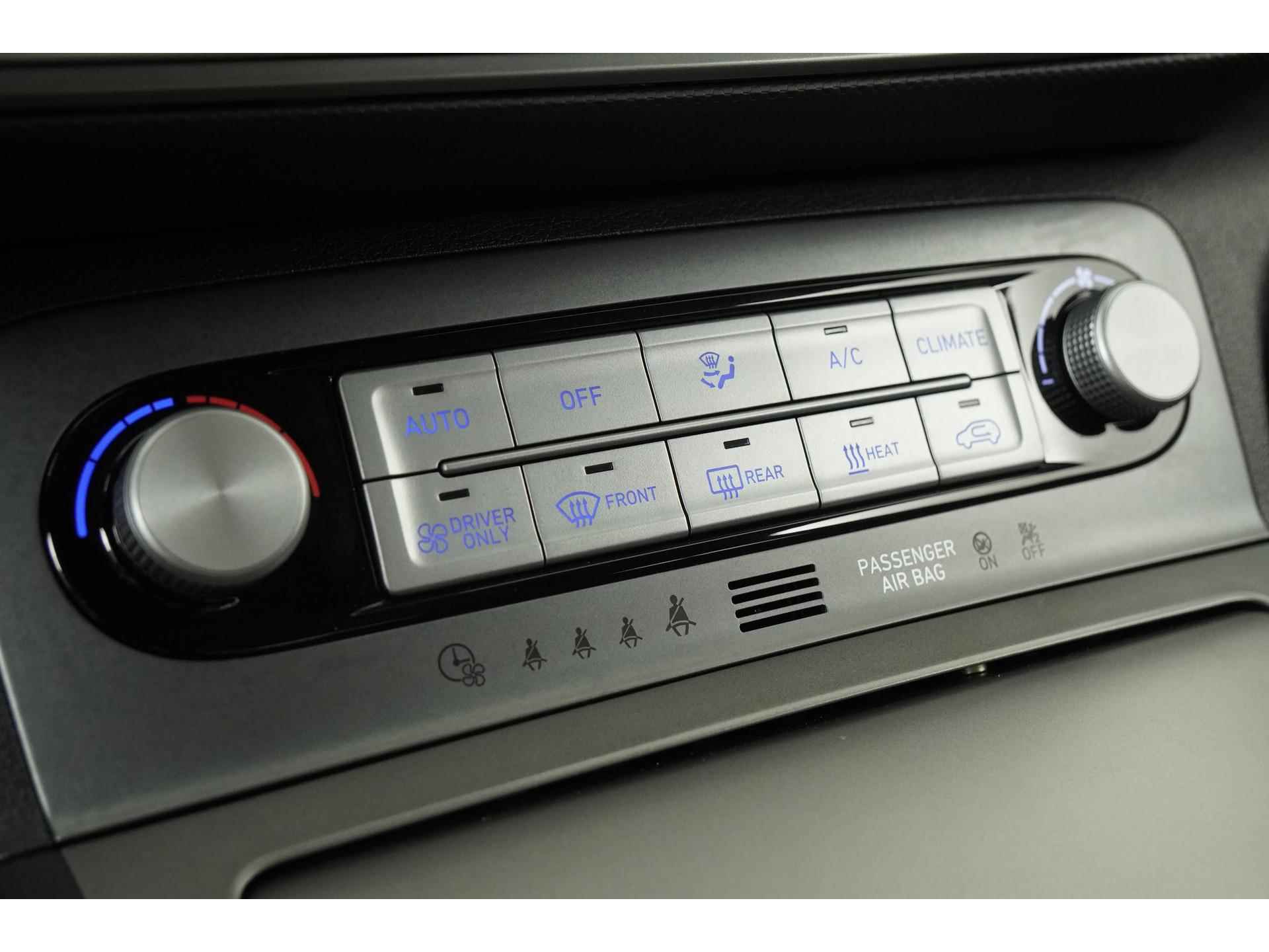 Hyundai KONA EV 64 kWh | 3 Fasen | Navigatie | Stuur & Stoelverwarming | Zondag Open! - 11/39
