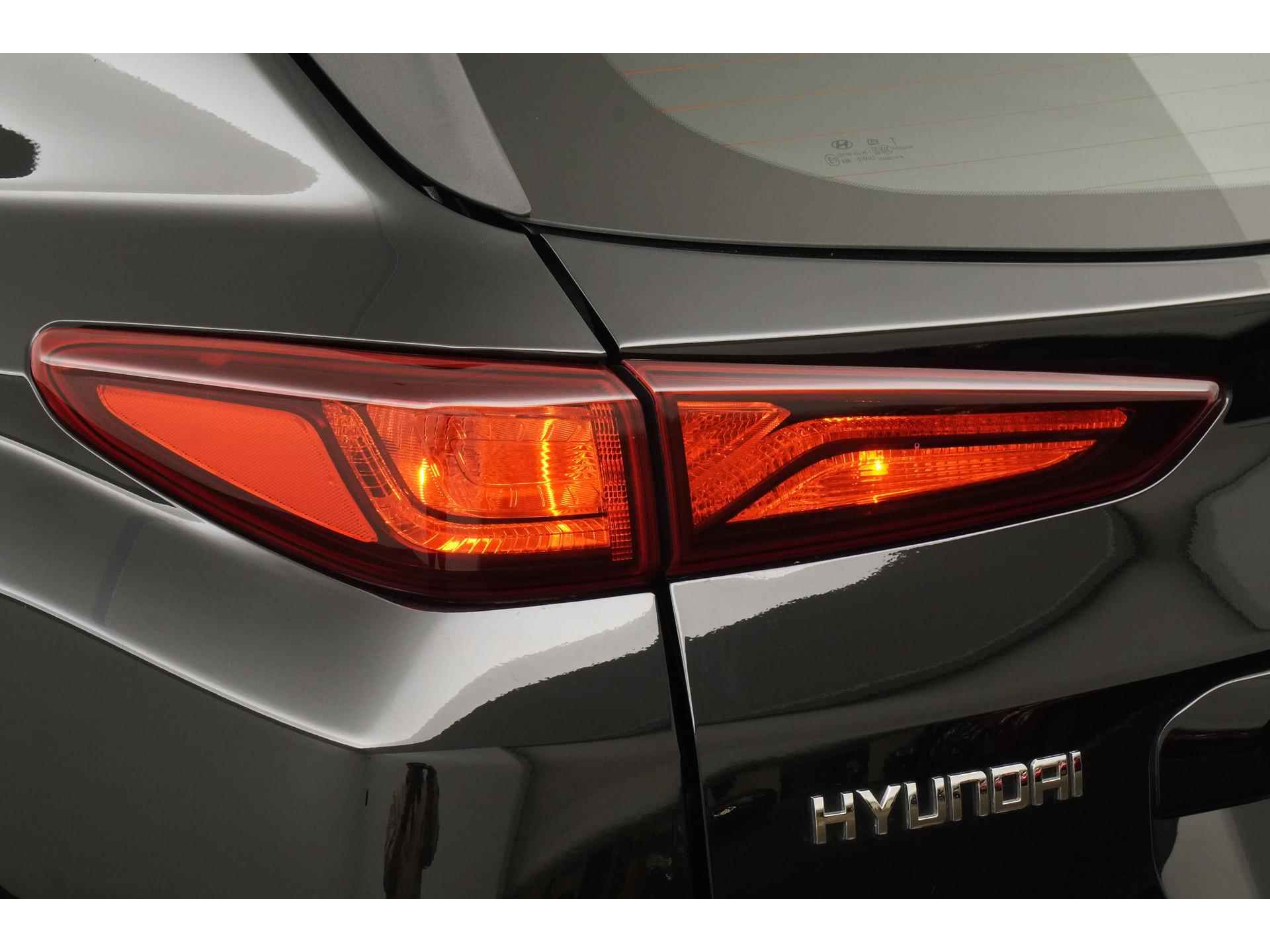 Hyundai KONA EV 64 kWh | 3 Fasen | Navigatie | Stuur & Stoelverwarming | Zondag Open! - 23/39