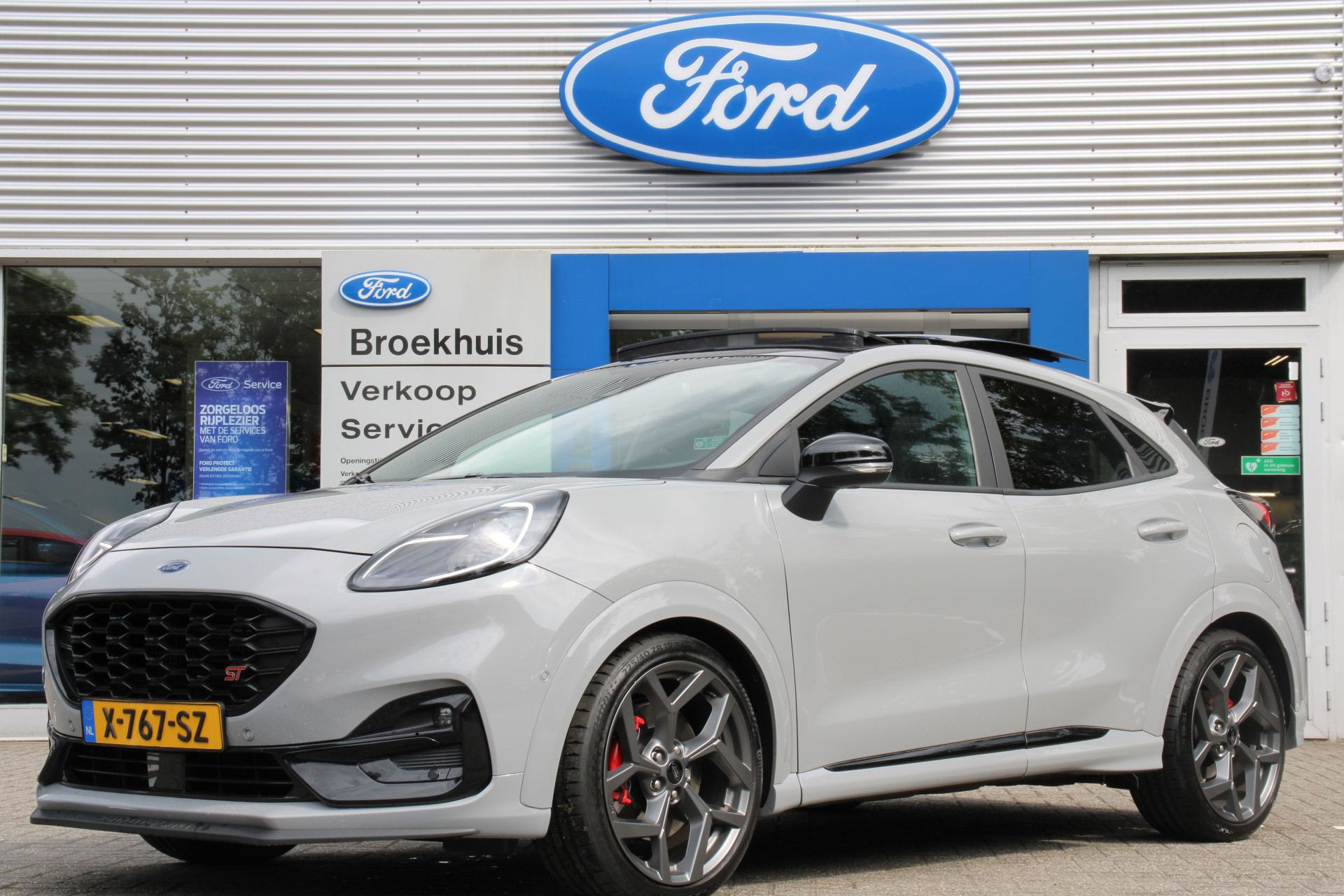 Ford Puma 1.0EB 170PK HYBRID ST-X AUTOMAAT | FULL-OPTIONS! | PANODAK | DRIVER ASSISTANCE PACK | ELEKT. ACHTERKLEP | NIEUWSTAAT!