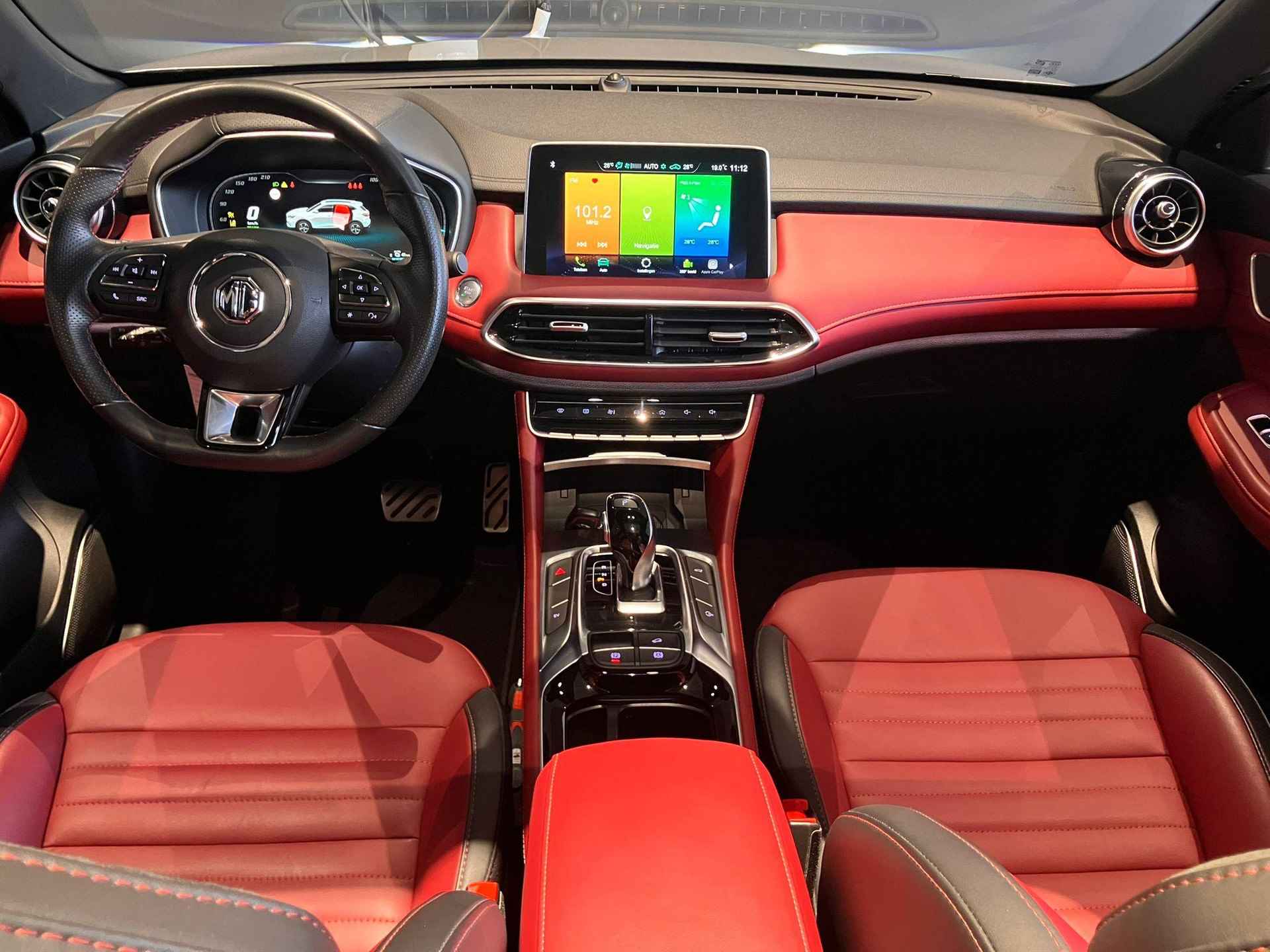 MG EHS 1.5 TGDI Luxury Panoramadak - Carplay - Navigatie  - Rood leder interieur - Trekhaak / 1500 kg trekgewicht - 9/22