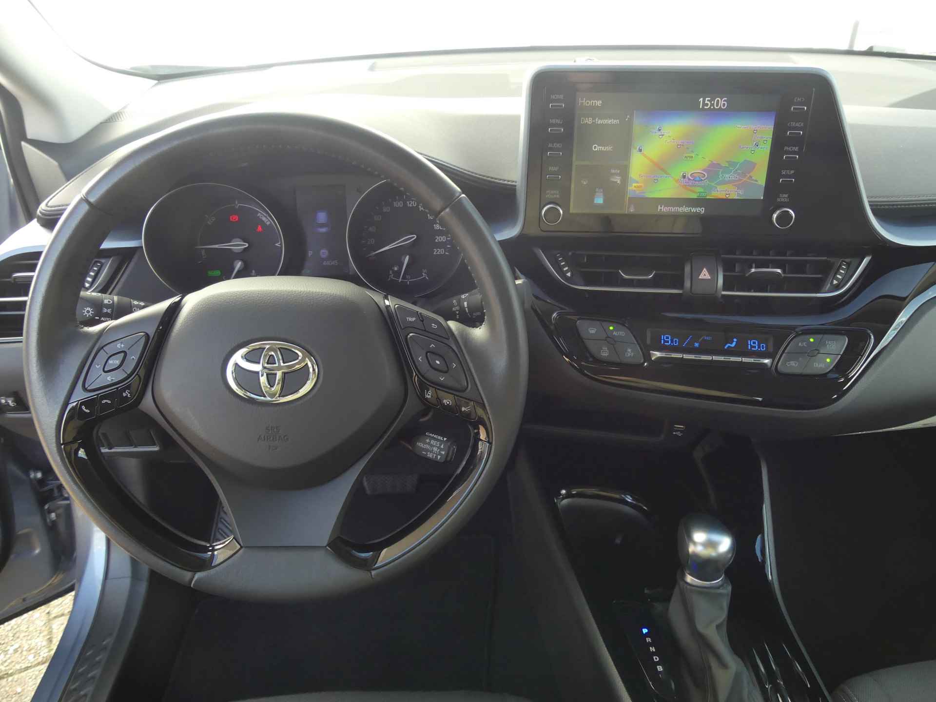 Toyota C-HR 1.8 Hybrid 122PK Dynamic | NAVI | ADAPTIVE CRUISE | 18'' LMV | - 9/35