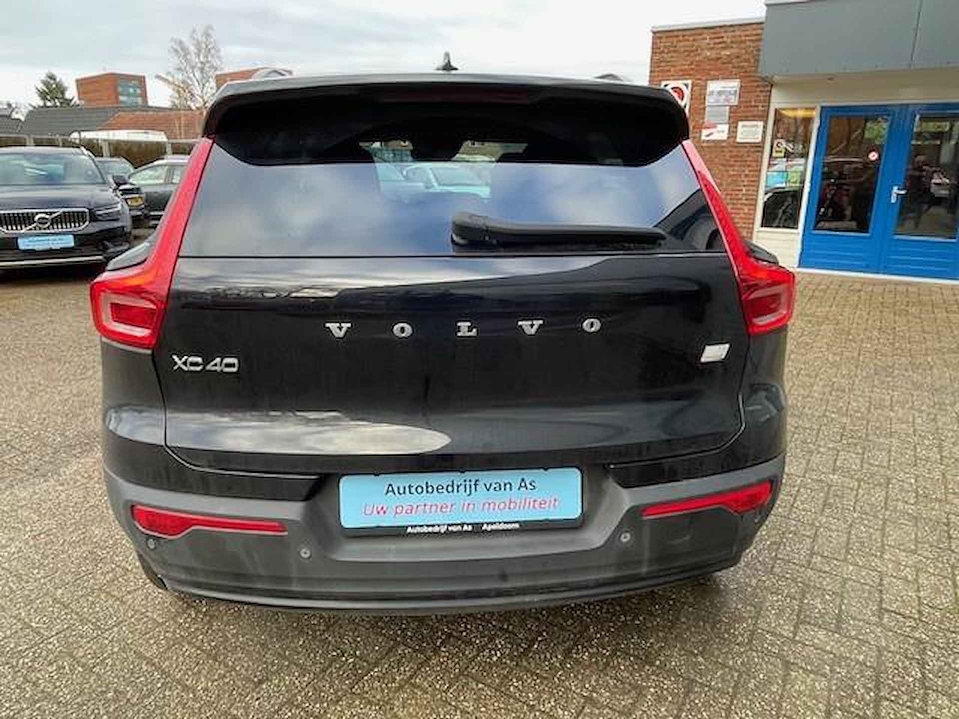 Volvo XC40 1.5 T5 Recharge Plug-in PHEV Facelift Ultimate Dark - 9/11