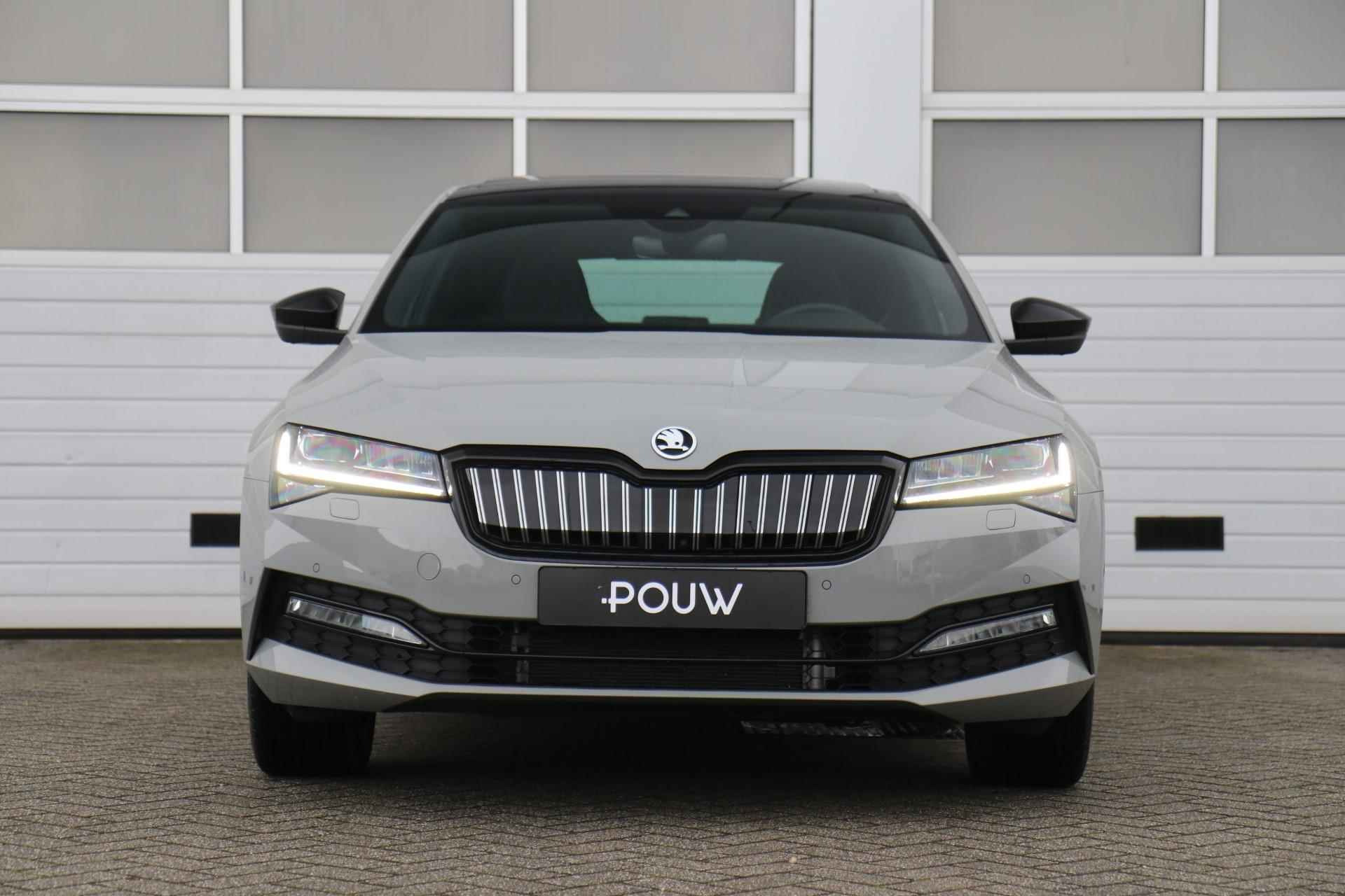 Skoda Superb 1.4 TSI 218pk DSG iV Sportline Business | Panoramadak | 360 Camera | Elektrische Stoelen - 7/44