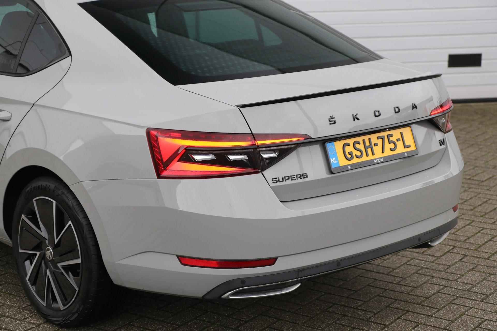 Skoda Superb 1.4 TSI 218pk DSG iV Sportline Business | Panoramadak | 360 Camera | Elektrische Stoelen - 44/44