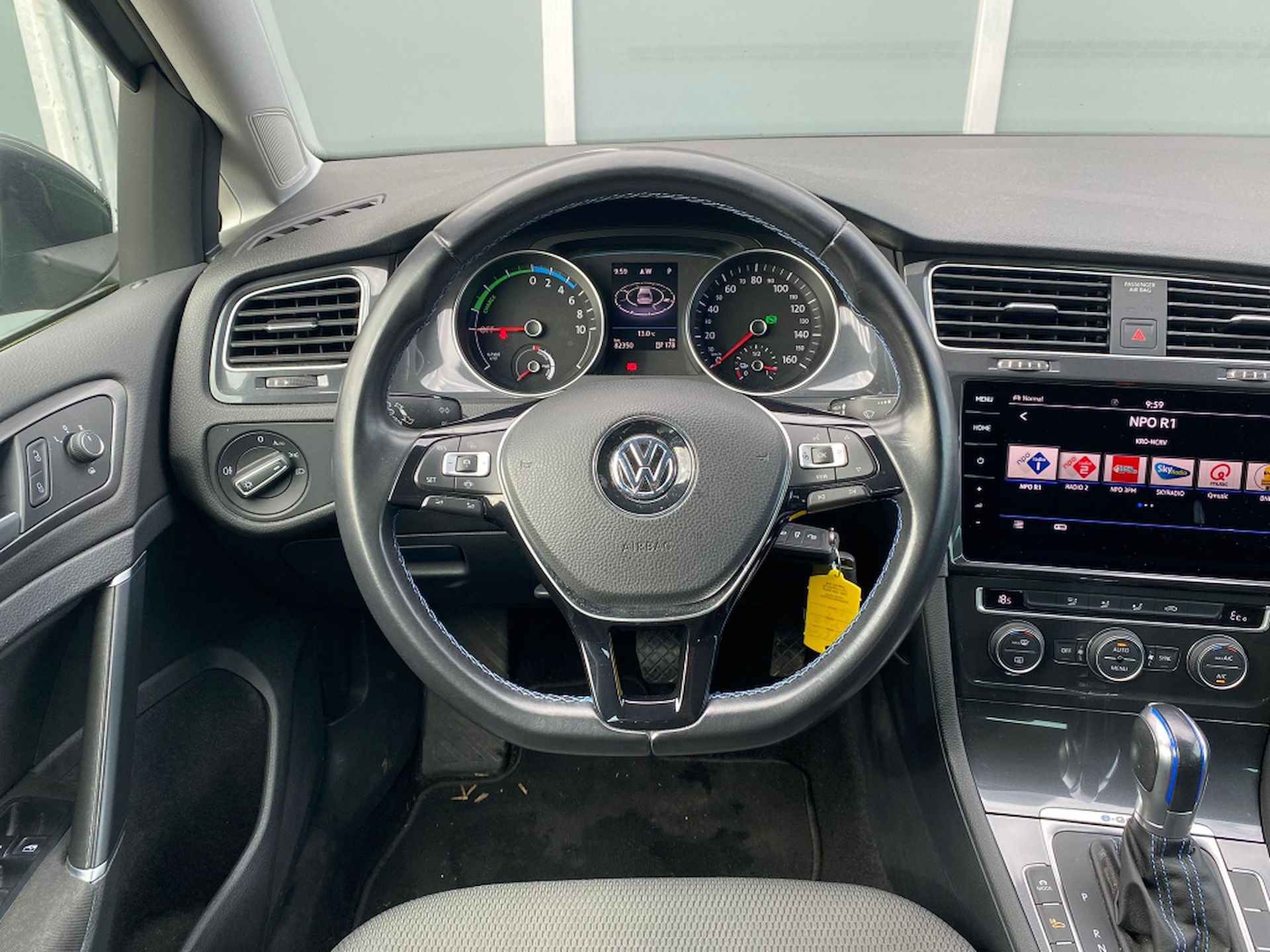 Volkswagen e-Golf GP 136pk Automaat  | 2.000 euro subsidie | Eerste eigenaar | - 9/38