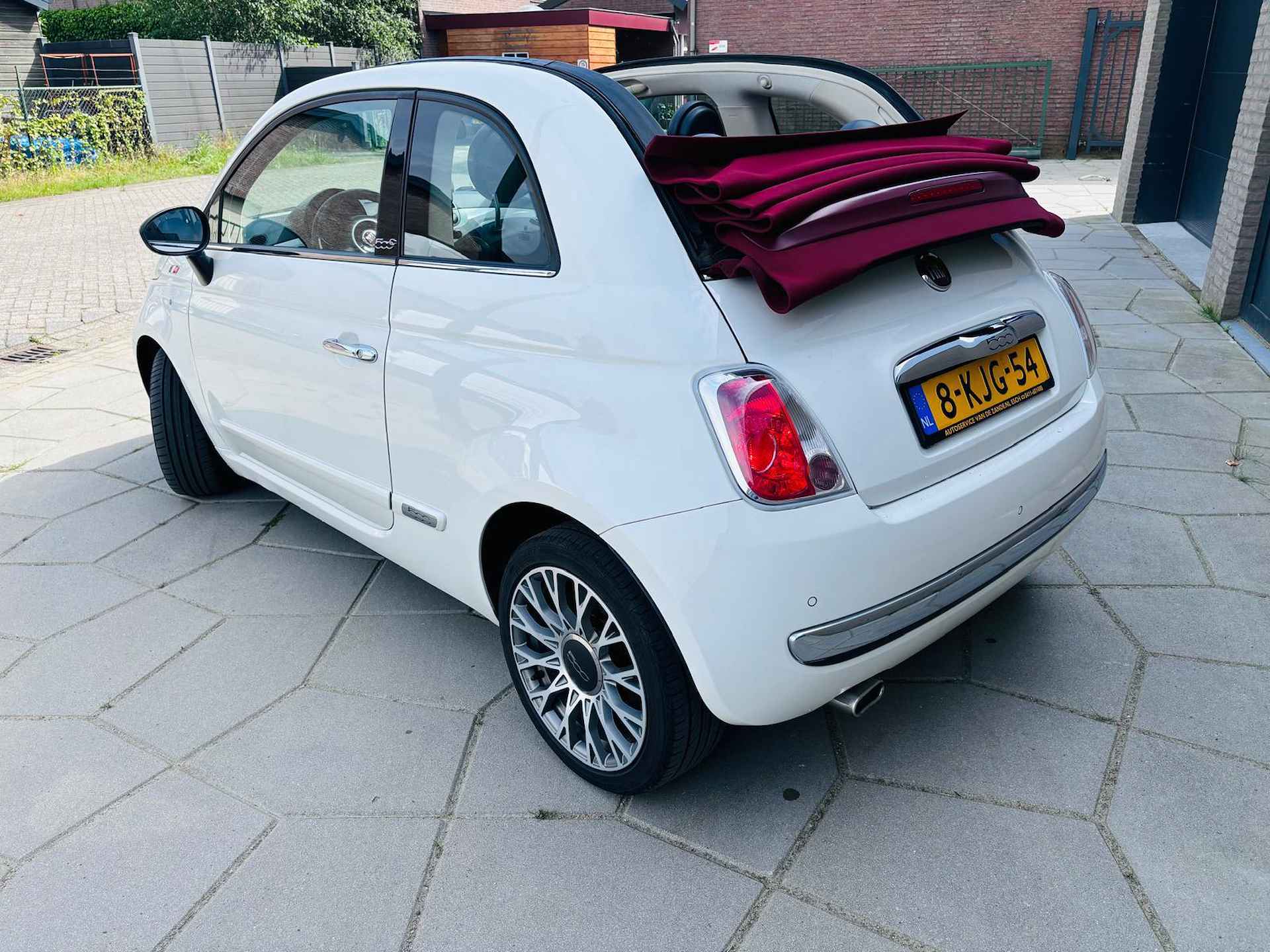 Fiat 500 C 0.9 TwinAir Lounge|CABRIO|AIRCO |LEDER |ROOD dak|veel Chrome - 10/24