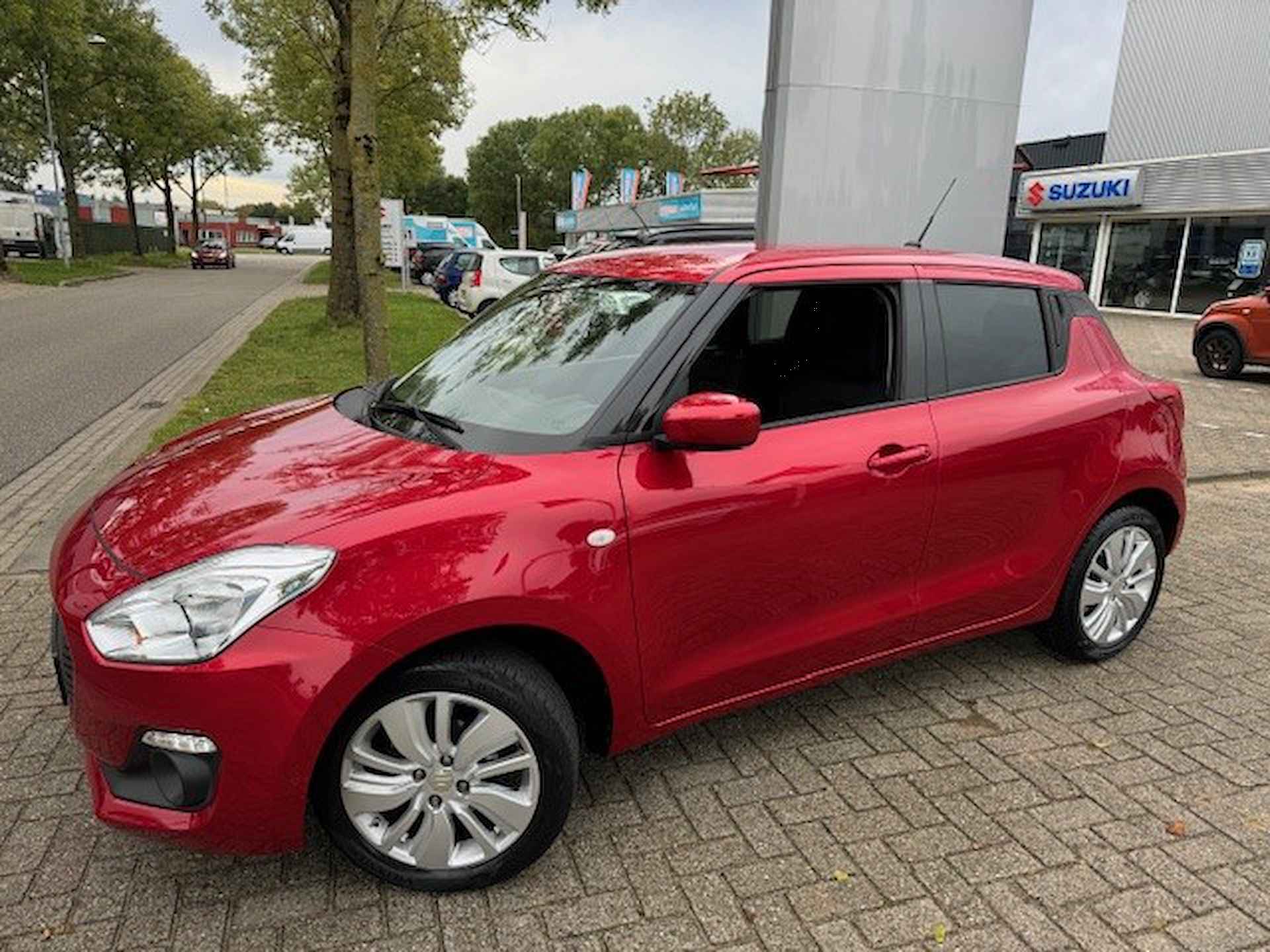 SUZUKI Swift 1.2 DualJet 90pk Select CVT/AUTOMAAT - 3/40