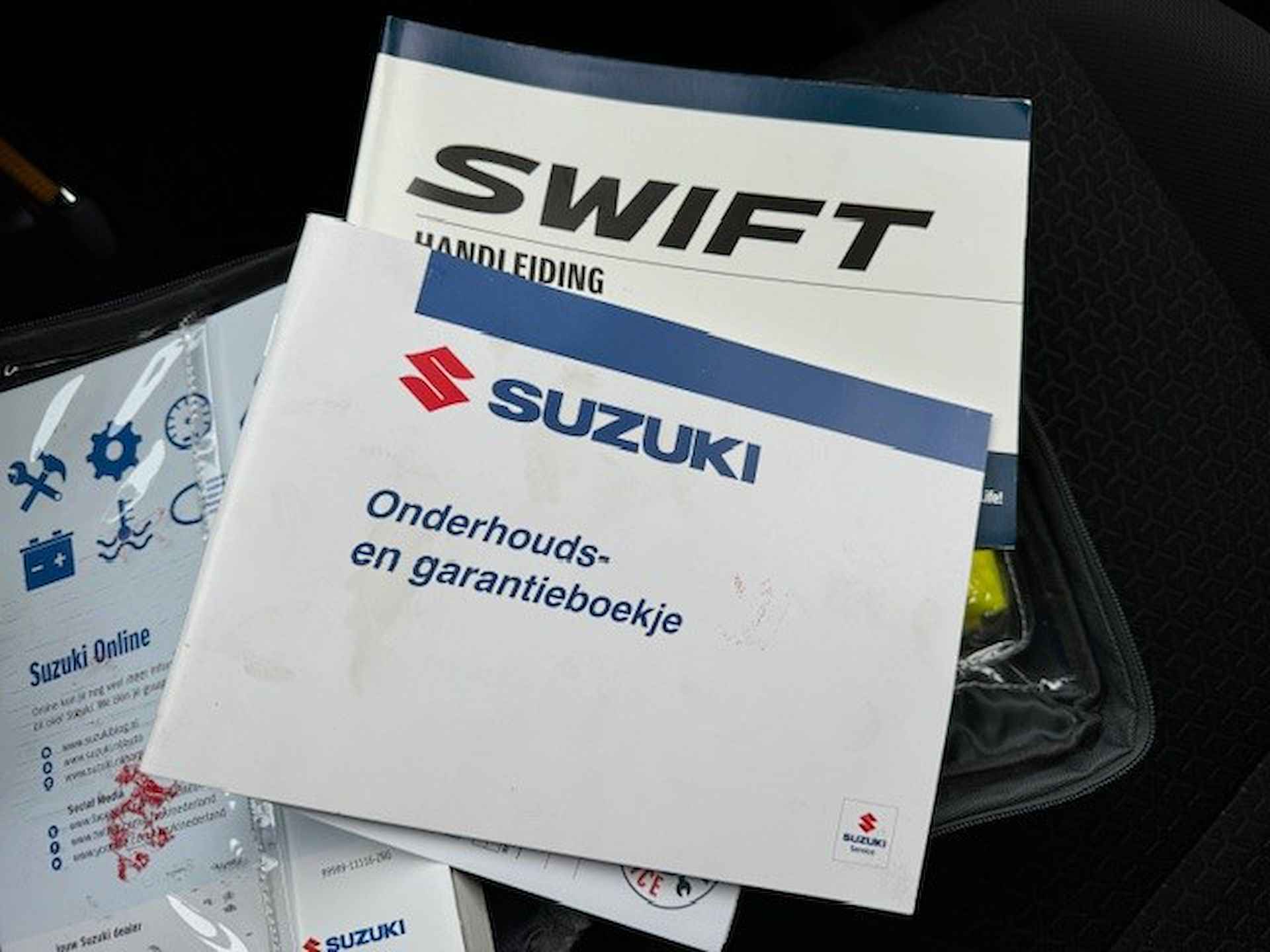 SUZUKI Swift 1.2 DualJet 90pk Select CVT/AUTOMAAT - 35/40