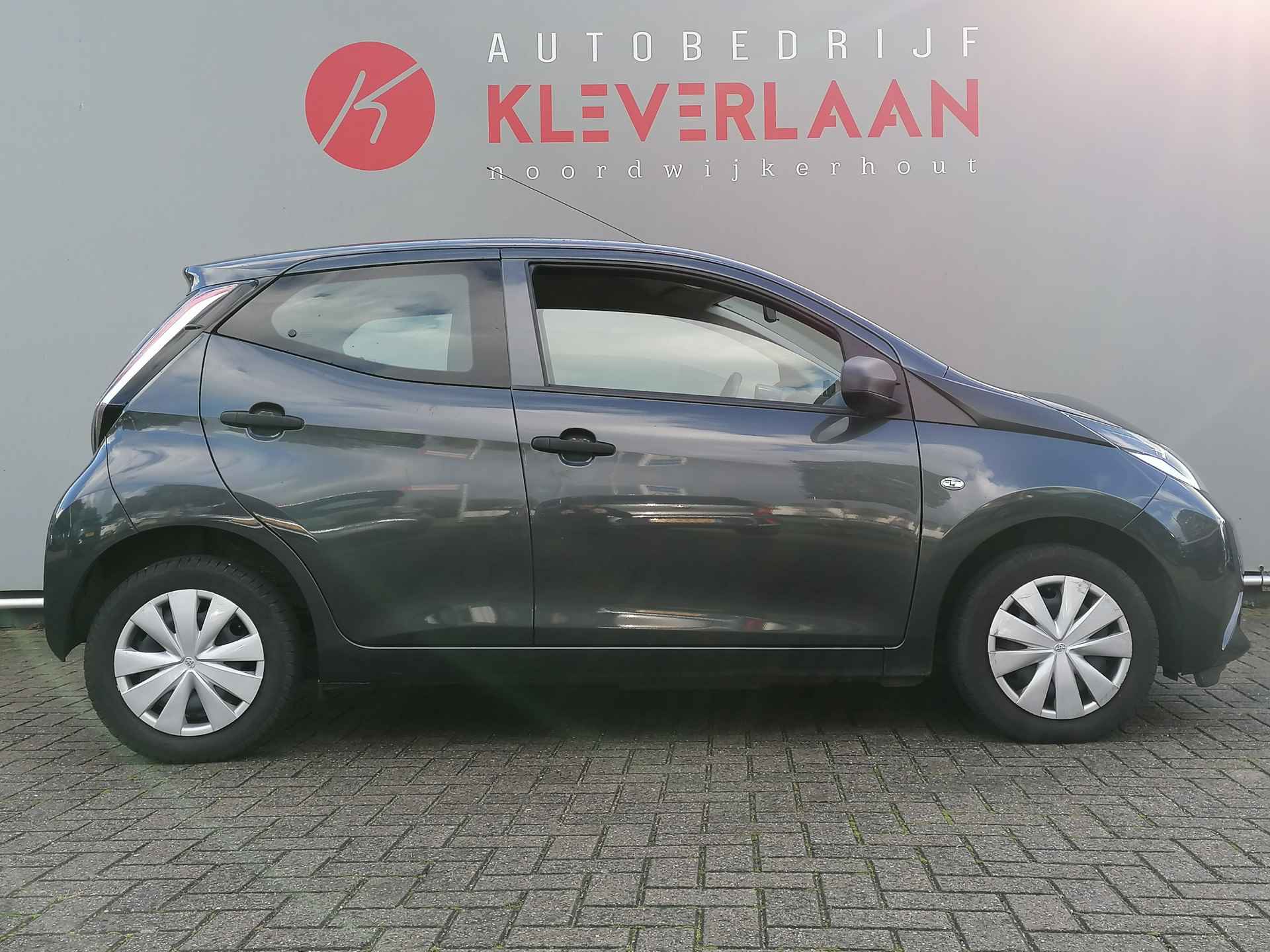 Toyota Aygo 1.0 VVT-i x-fun | AIRCO | CRUISE | TOMTOM | - 3/14