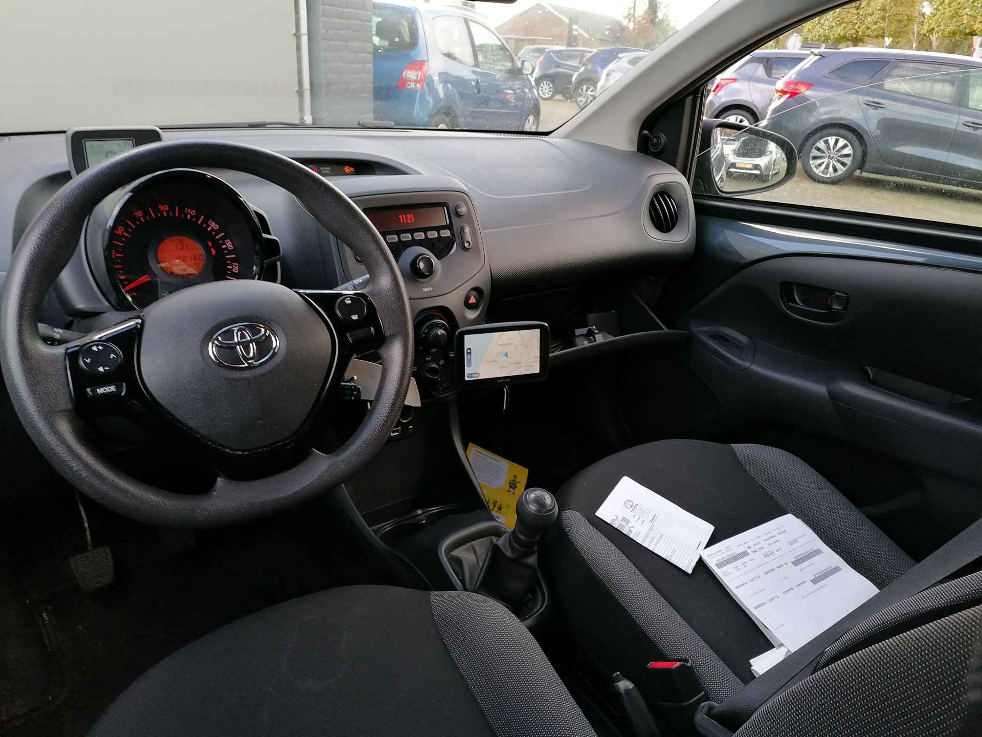 Toyota Aygo 1.0 VVT-i x-fun | AIRCO | CRUISE | TOMTOM | - 7/14