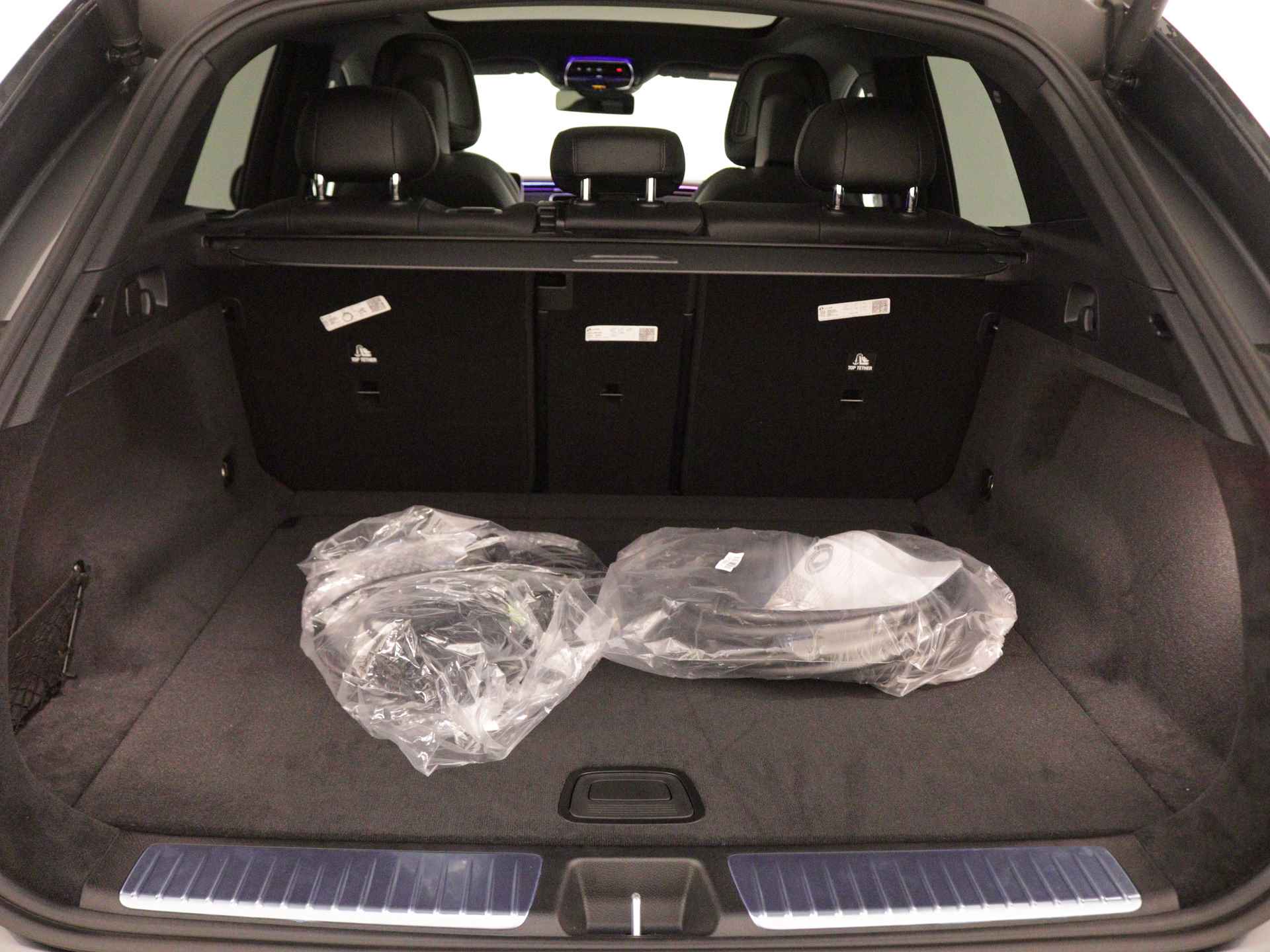 Mercedes-Benz EQE SUV 350+ AMG Line 91 kWh | Trekhaak | Nightpakket | Rijassistentiepakket Plus | USB-pakket plus | EASY PACK achterklep | Burmester® 3D-Surround sound system |  KEYLESS GO-comfortpakket | Parkeerpakket met 360°-camera | - 32/40