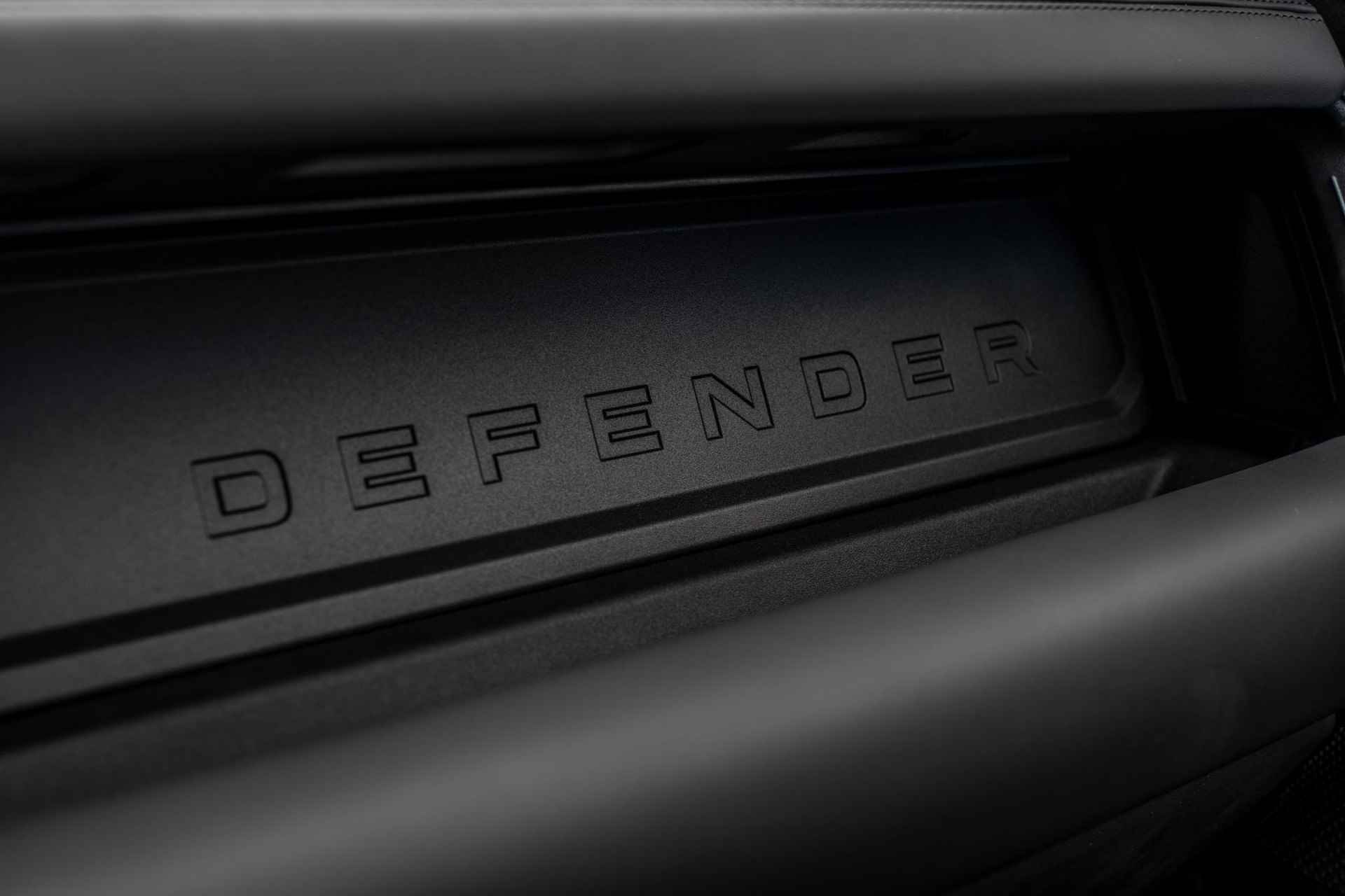 Land Rover Defender 5.0 P525 110 V8 Edition - 19/38