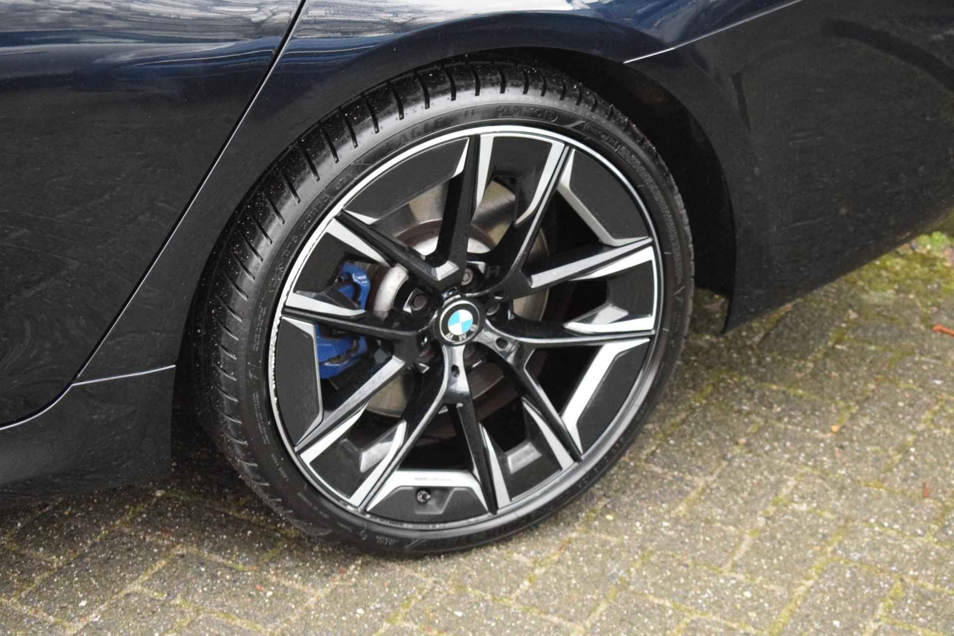 BMW 5-serie 545e xDrive High Executive M-Sport / Stoelventilatie / Panoramadak / BMW Laser - 49/72