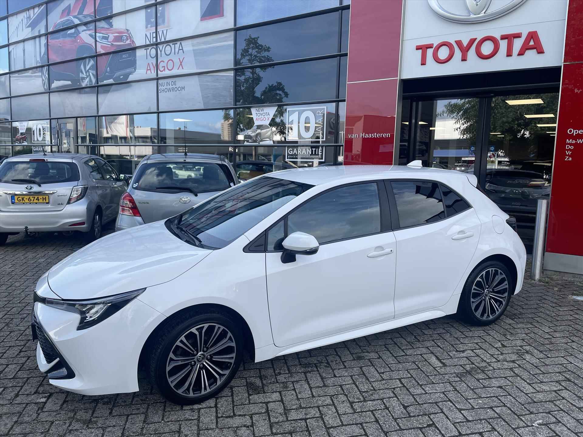 Toyota Corolla 1.2 Turbo 116pk Dynamic - 2/17