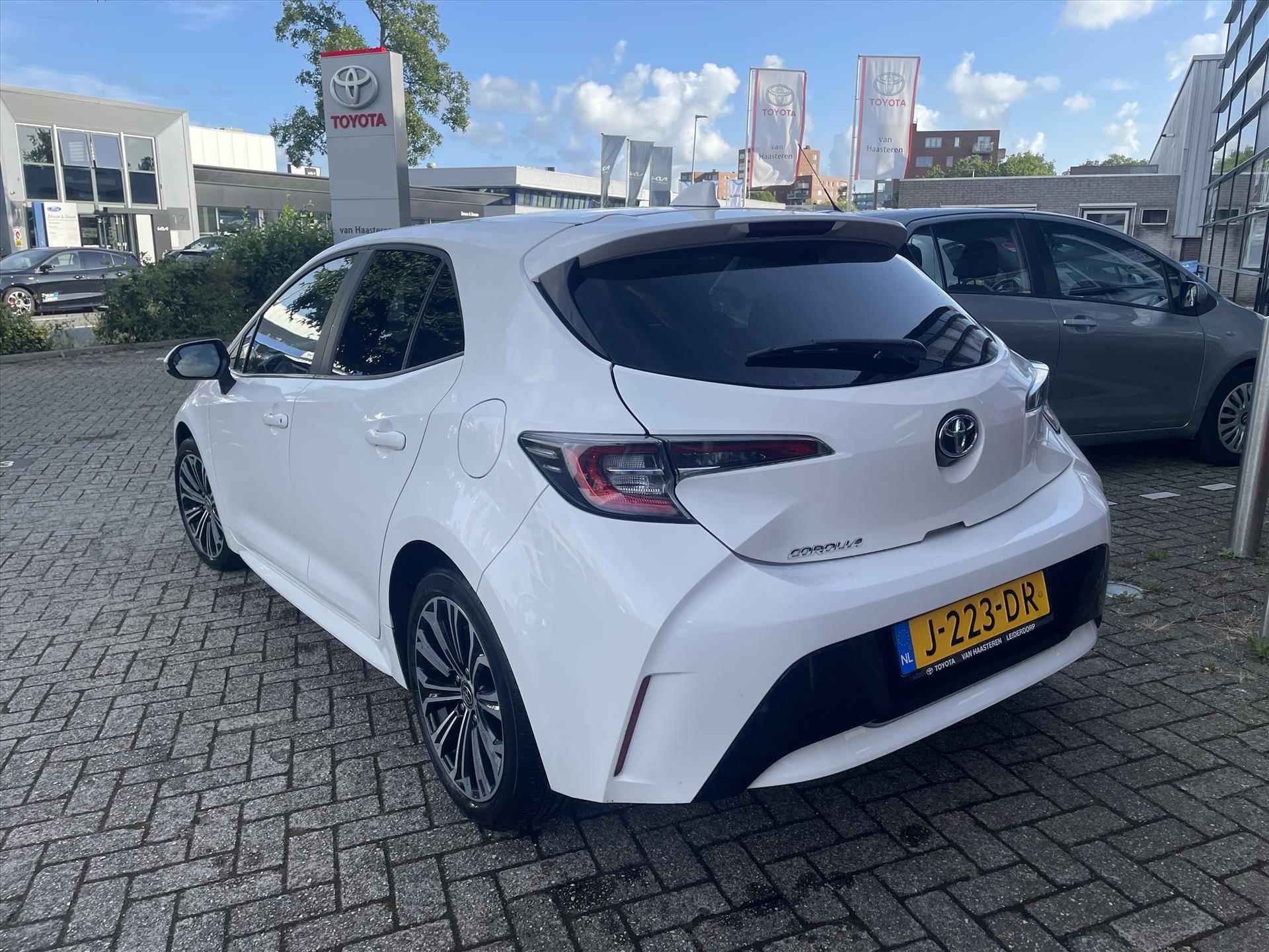 Toyota Corolla 1.2 Turbo 116pk Dynamic - 3/17