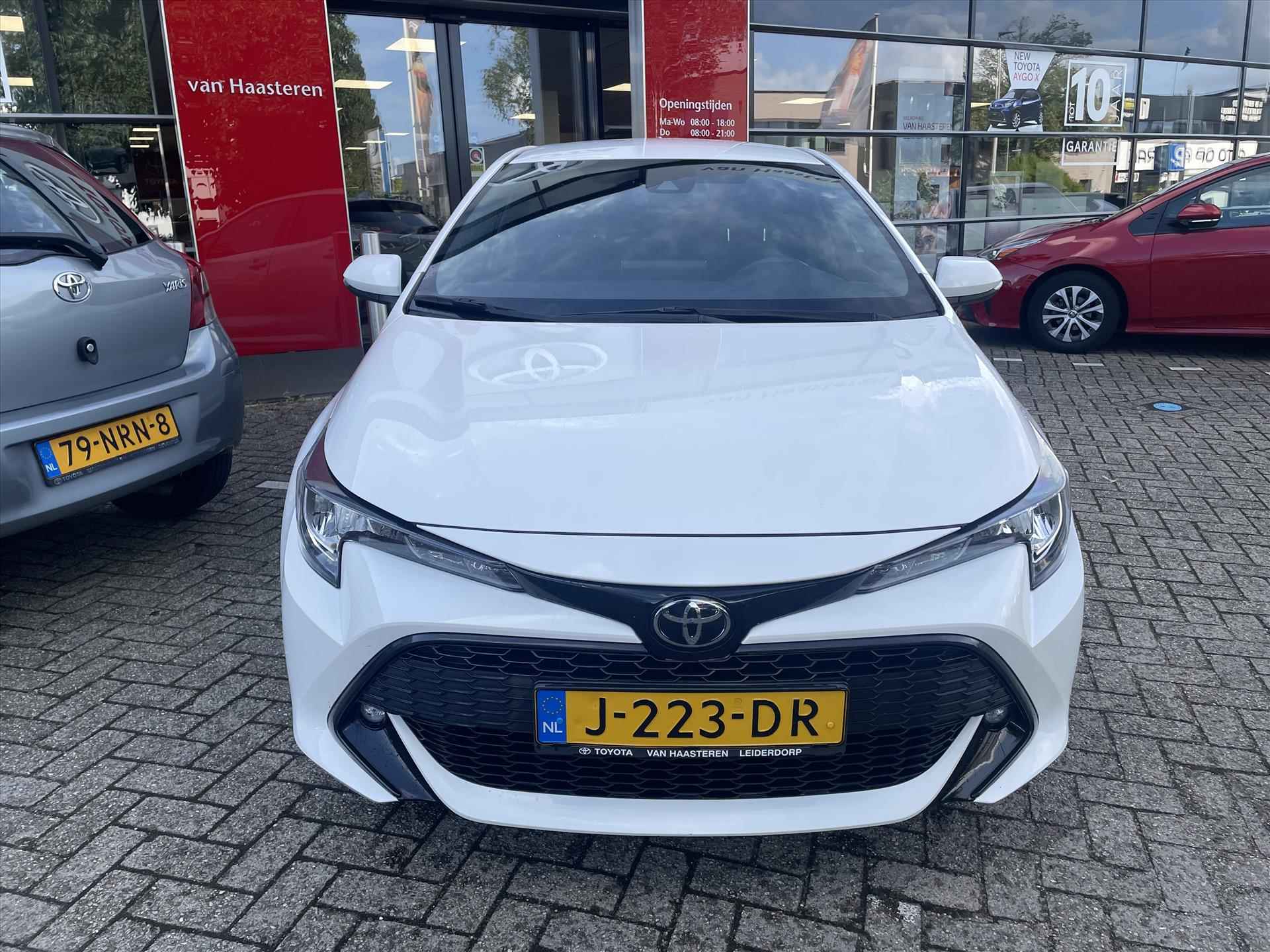 Toyota Corolla 1.2 Turbo 116pk Dynamic - 6/17