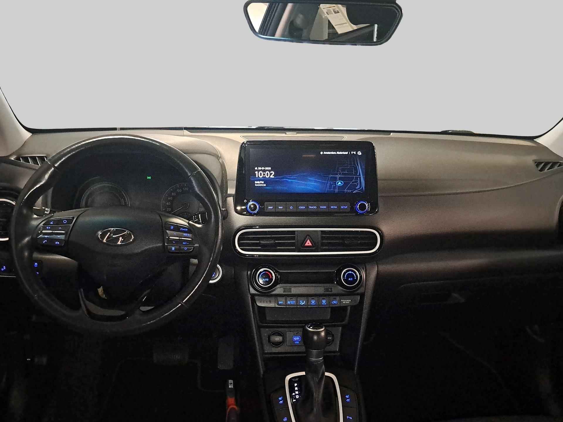 Hyundai KONA 1.6 GDI HEV Premium - 10/26