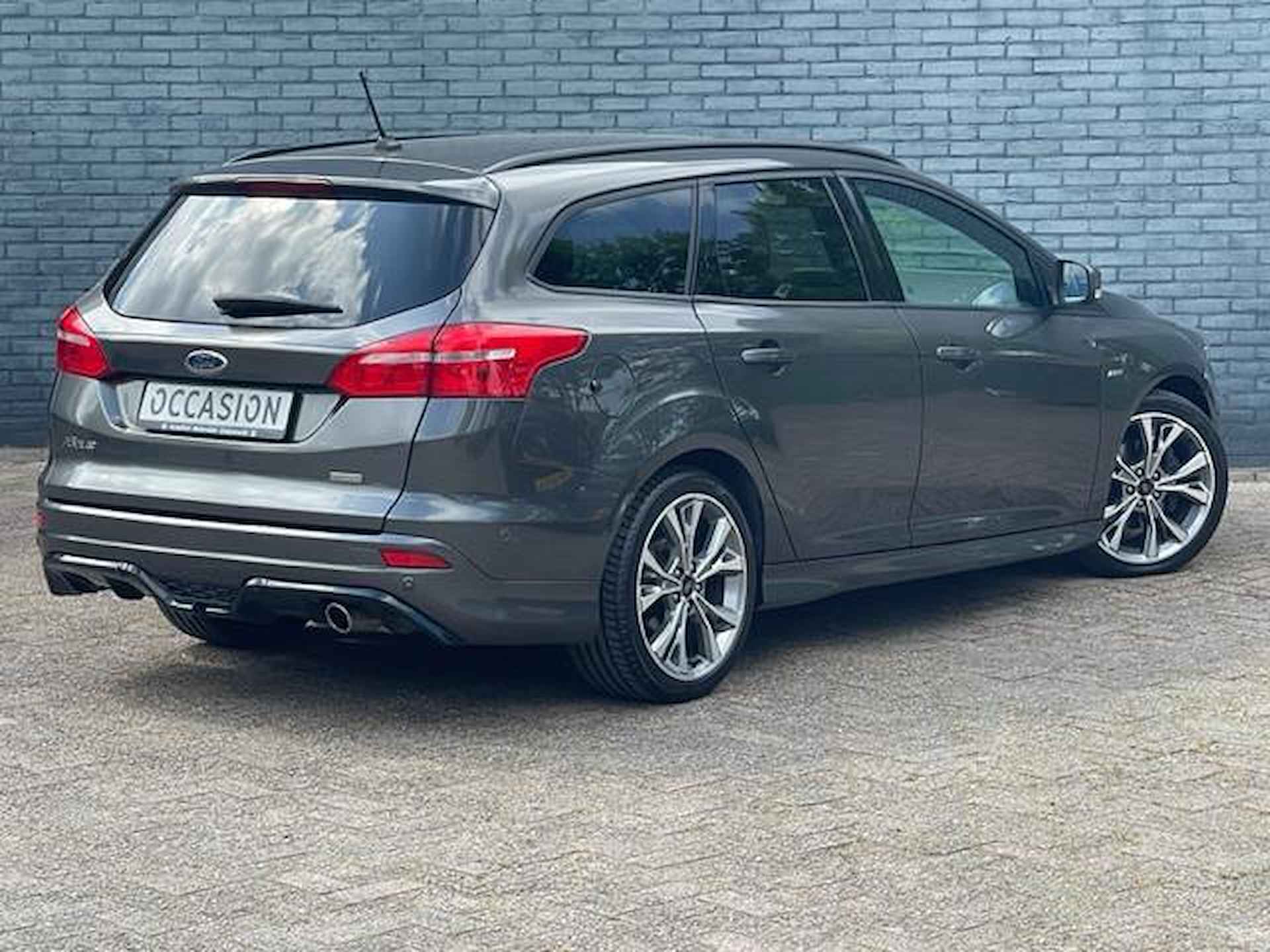 Ford FOCUS Wagon 1.5 ST-Line I incl. € 850,00 AFL.KOSTEN + BOVAG GARANTIE - 2/39