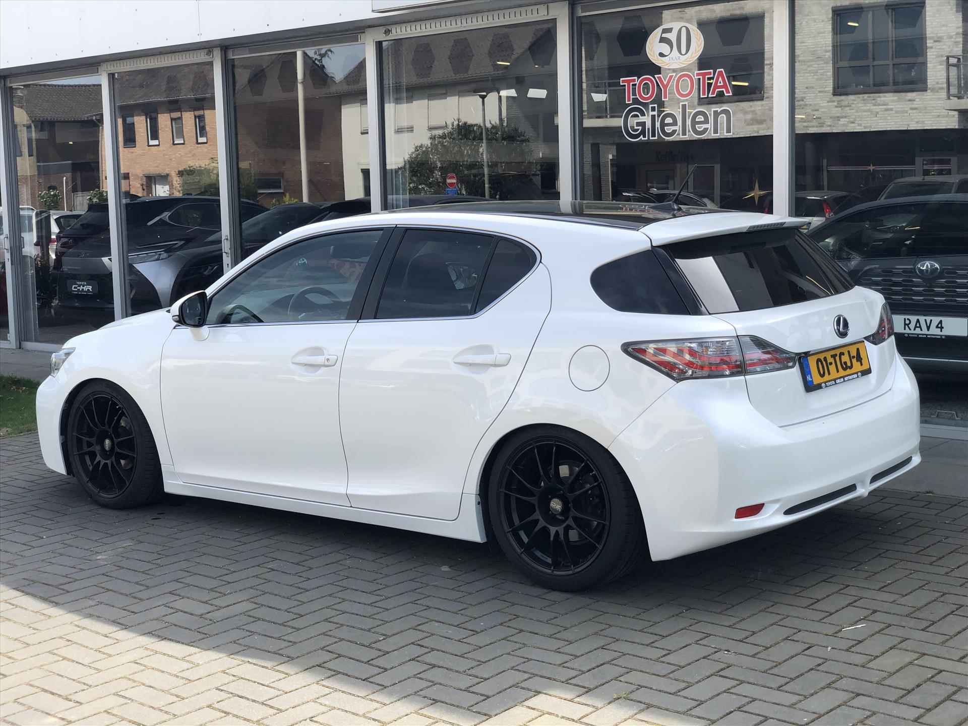Lexus Ct 200h Business Line Pro F Sport Grill | Parkeercamera, Keyless, Cruise control, 18 inch, Privacy Glass, Zeer compleet! - 6/39
