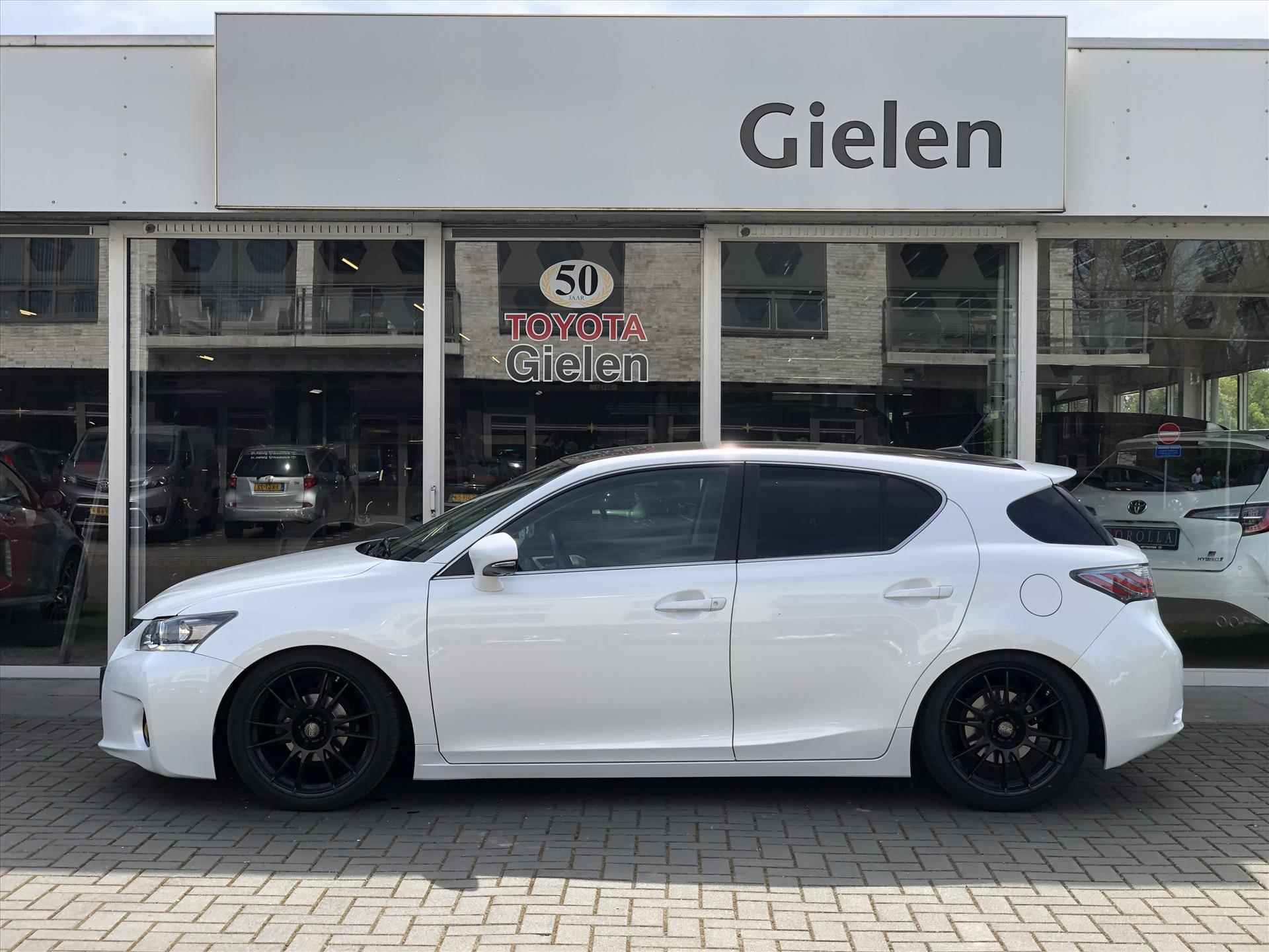 Lexus Ct 200h Business Line Pro F Sport Grill | Parkeercamera, Keyless, Cruise control, 18 inch, Privacy Glass, Zeer compleet! - 11/39