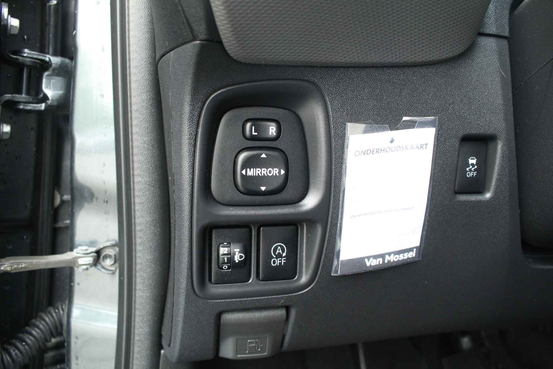 Peugeot 108 1.0 e-VTi Allure | Climate C. | Camera | Privacy Glass | 15" LMV | Elec. ramen | - 11/21