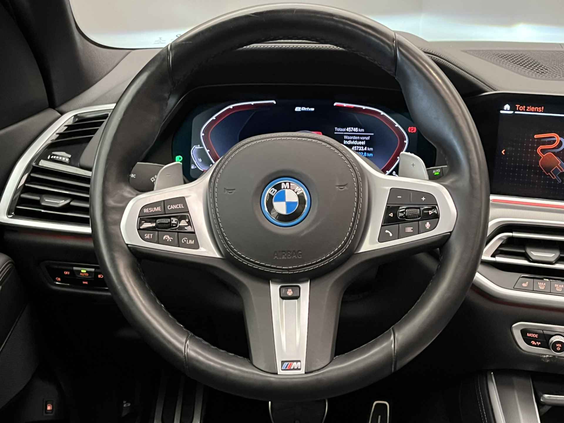 BMW X5 xDrive45e High Executive | Panorama Dak | Luchtvering | Camera | Stuur- en Stoelverwarming | Vol Leder! | Elek. Stoel | Camera | LED | Virtual Dashboard | 19" Lichtmetaal | Clima | Cruise - 23/64