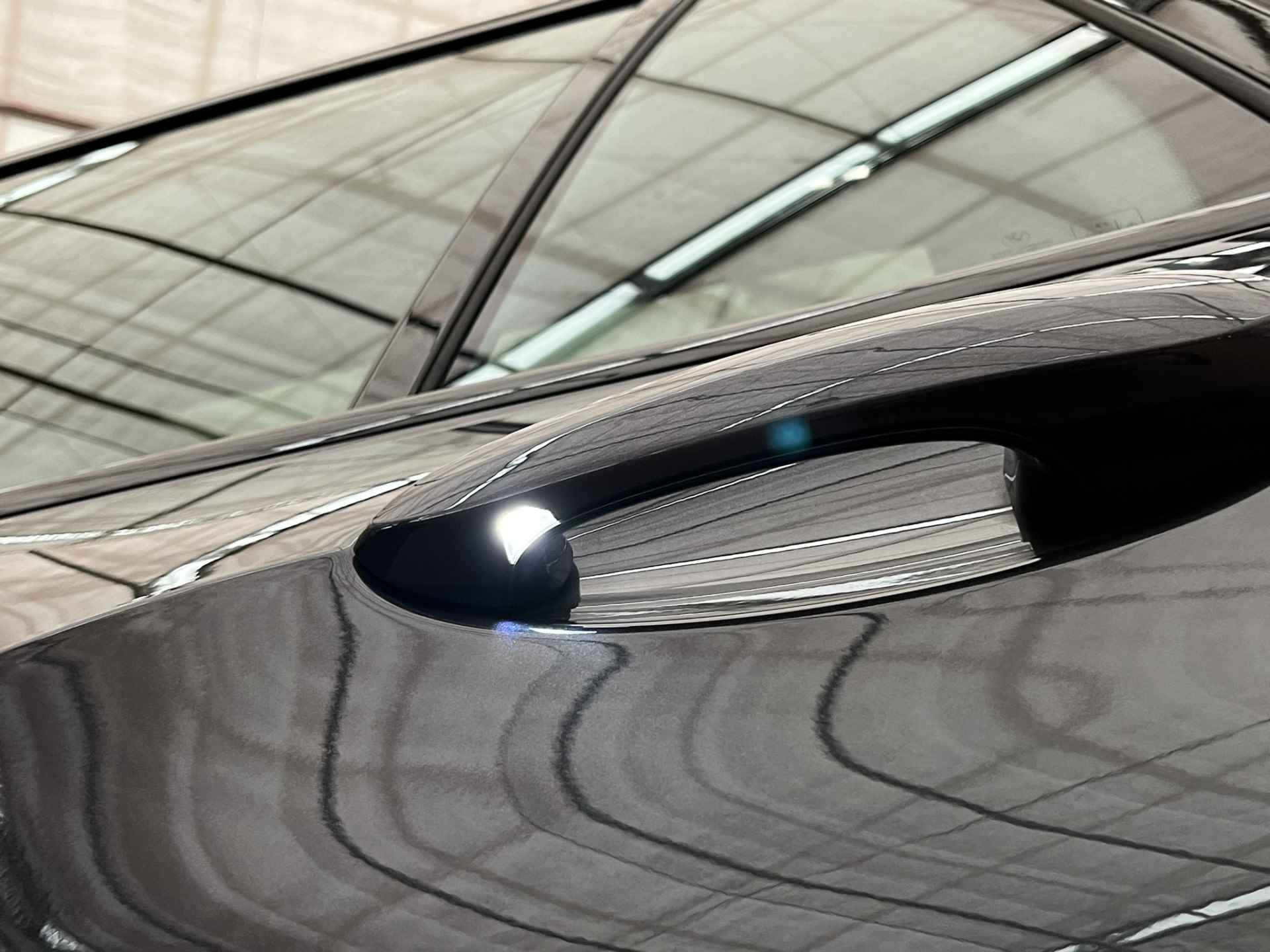 BMW X5 xDrive45e High Executive | Panorama Dak | Luchtvering | Camera | Stuur- en Stoelverwarming | Vol Leder! | Elek. Stoel | Camera | LED | Virtual Dashboard | 19" Lichtmetaal | Clima | Cruise - 49/64