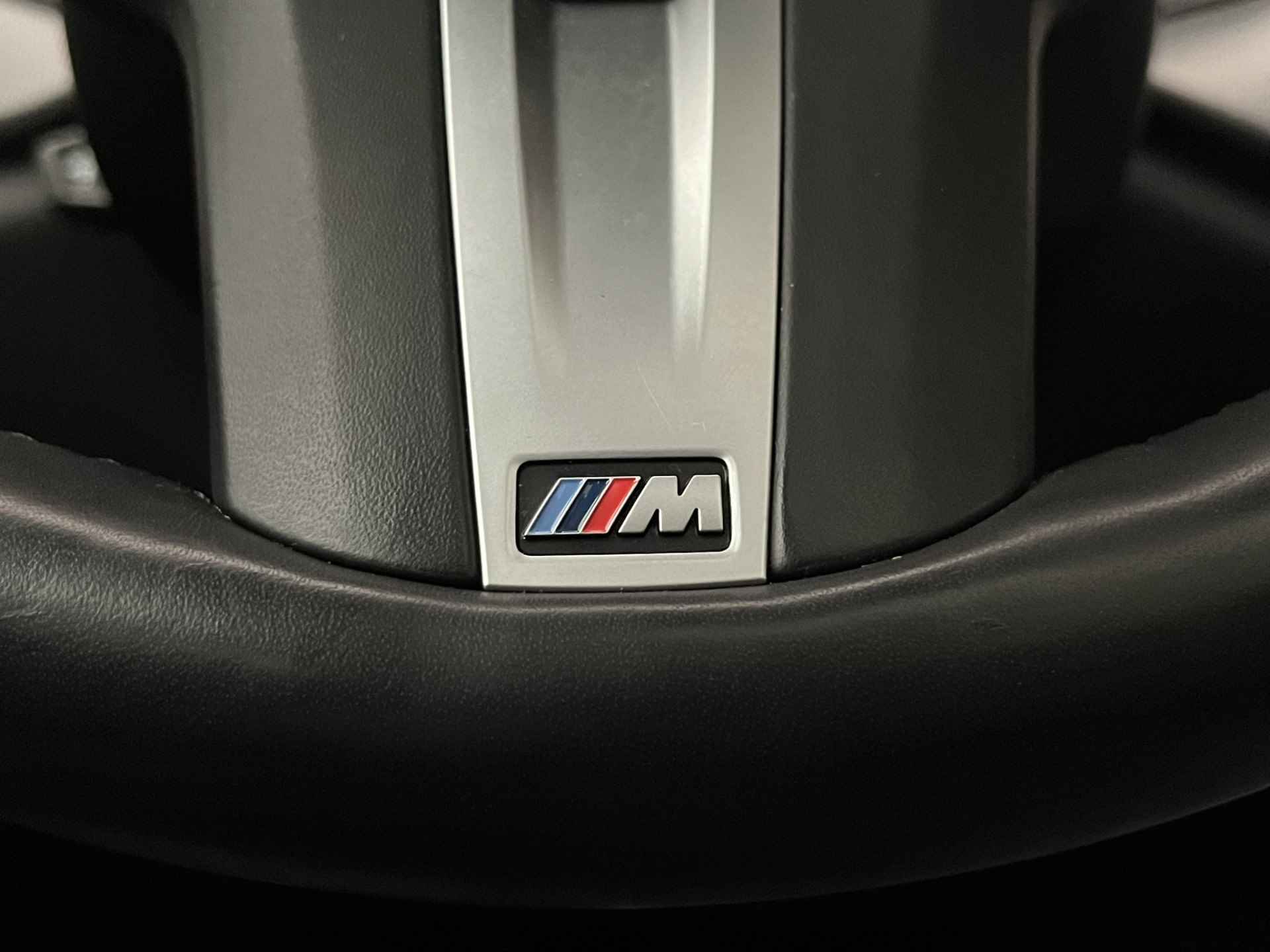 BMW X5 xDrive45e High Executive | Panorama Dak | Luchtvering | Camera | Stuur- en Stoelverwarming | Vol Leder! | Elek. Stoel | Camera | LED | Virtual Dashboard | 19" Lichtmetaal | Clima | Cruise - 63/64