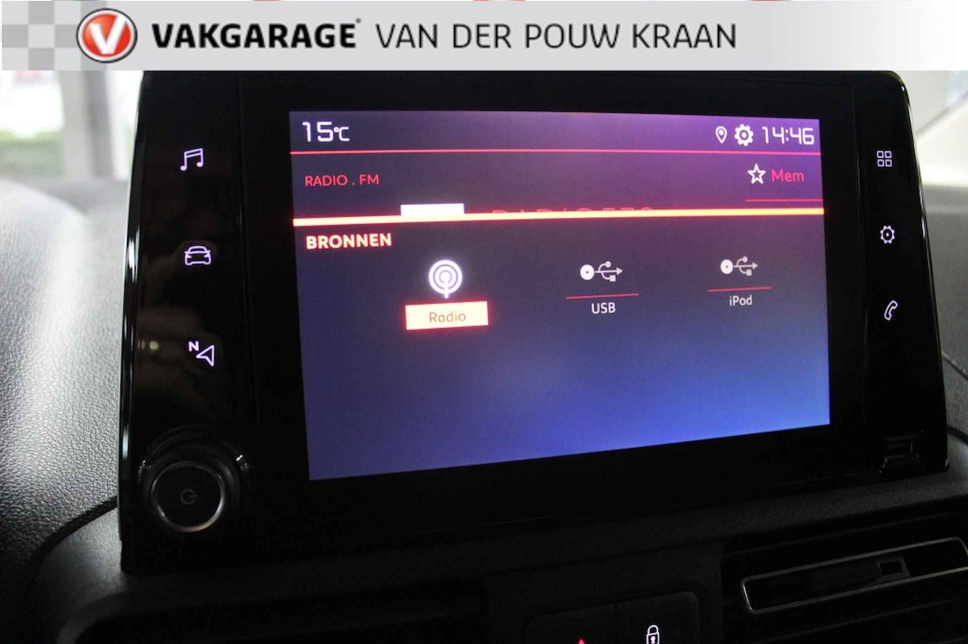 Citroen Berlingo 1.2 PureTech Feel Climate / Cruise control / Apple Carplay - 19/34