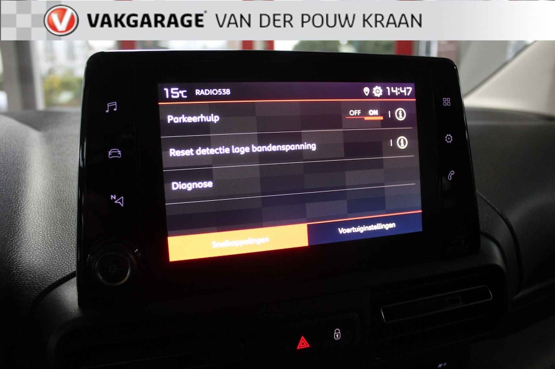 Citroen Berlingo 1.2 PureTech Feel Climate / Cruise control / Apple Carplay - 21/34