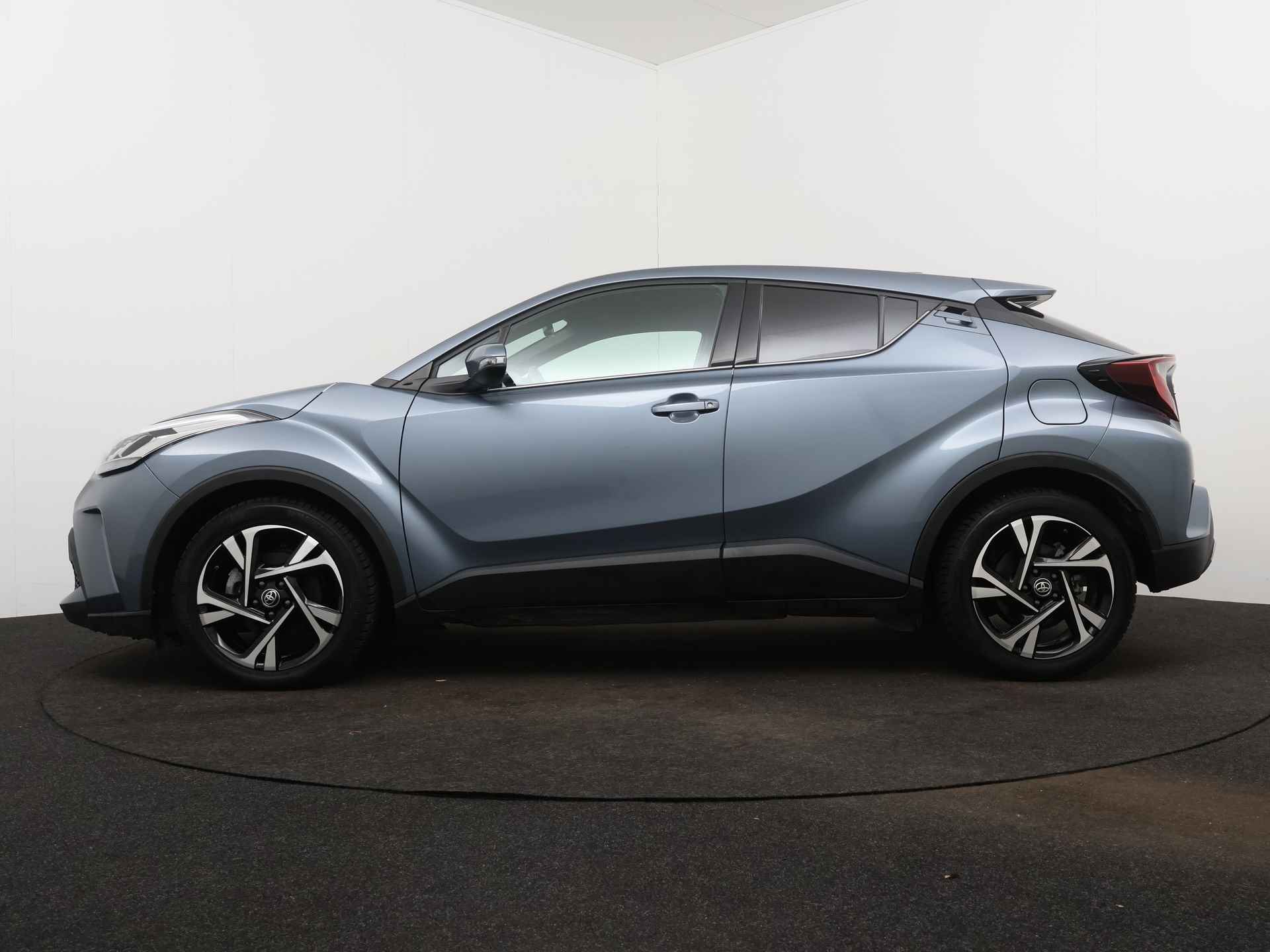 Toyota C-HR 2.0 Hybrid Dynamic Limited | Navigatie | Stoelverwarming | Parkeersensoren | LED | - 3/39