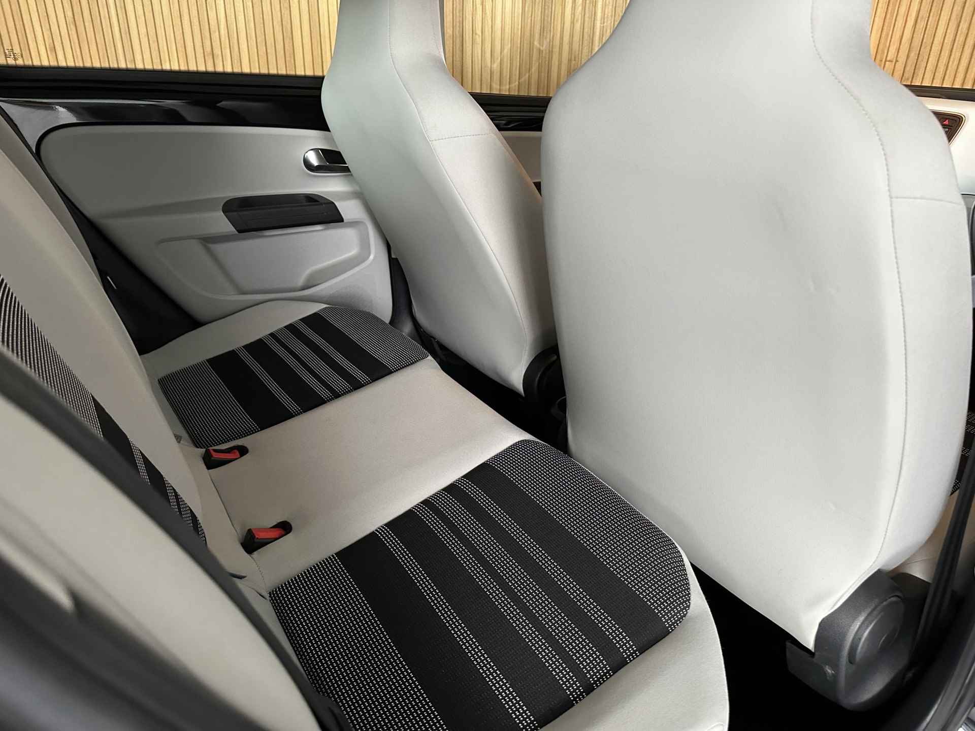 SEAT Mii 1.0 Style Chic Airco | Cruise control | Parkeersensoren - 15/24