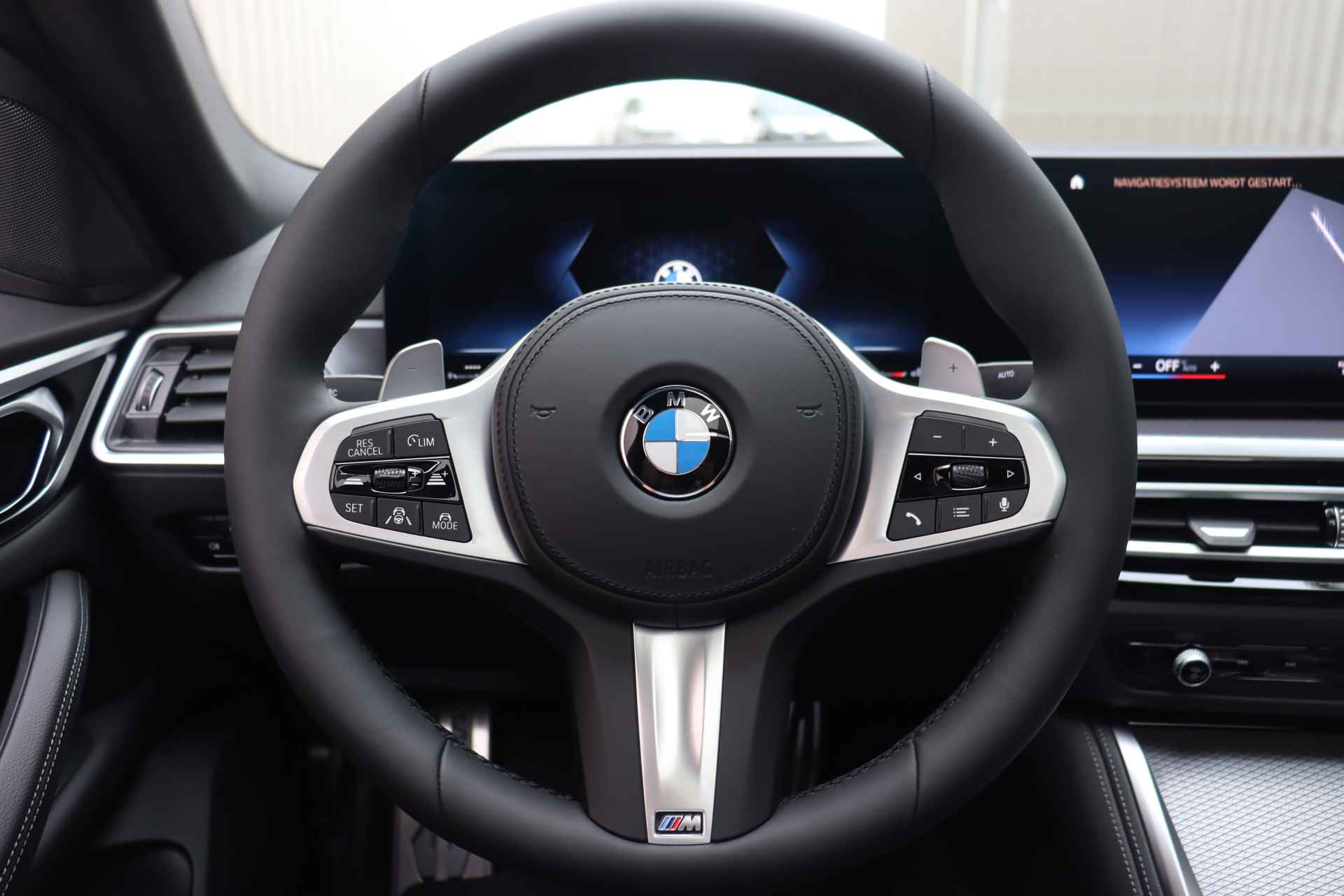 BMW 4 Serie Gran Coupé 420i High Executive M Sport Automaat / Schuif-kanteldak / Parking Assistant Plus / Driving Assistant Professional / M Sportonderstel - 12/20