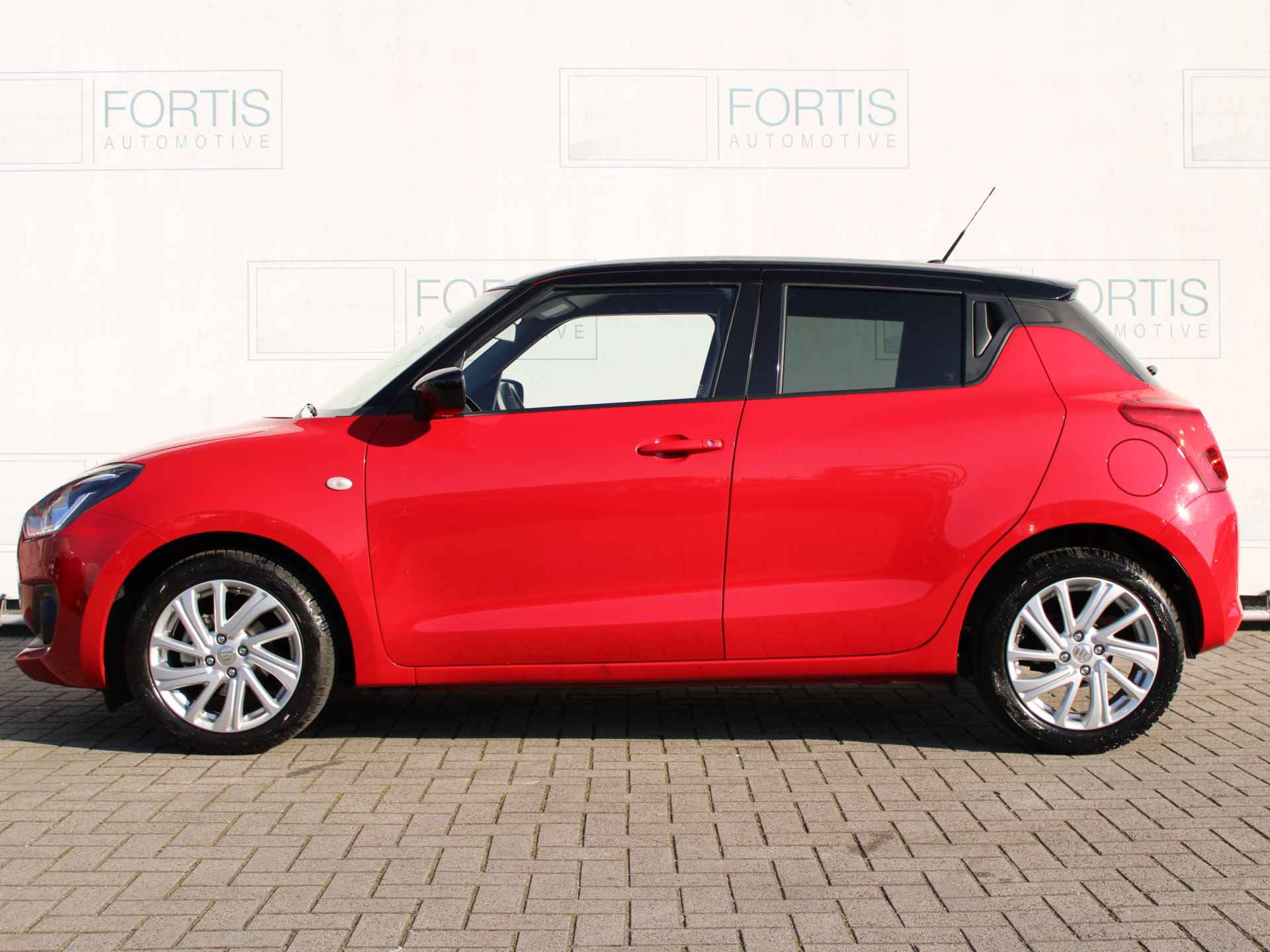 Suzuki Swift 1.2 Select Smart Hybrid CAMERA | AUTOMAAT | CARPLAY | STOELVERW | - 18/25