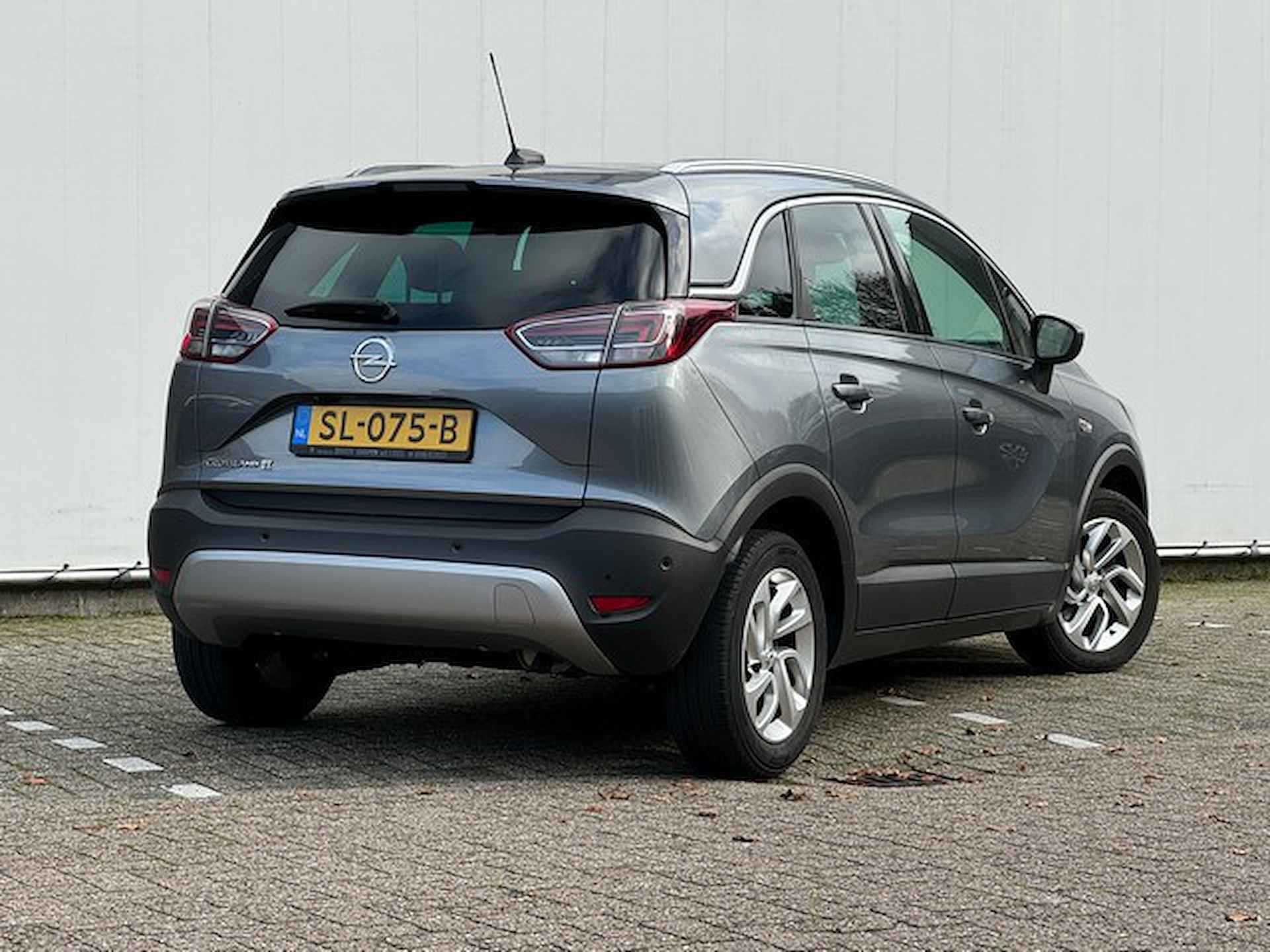 Opel Crossland X 1.2 Turbo Innovation + Automaat met LED, Navi/Camera, Winterpakket, AGR, Dodehoek - 2/18