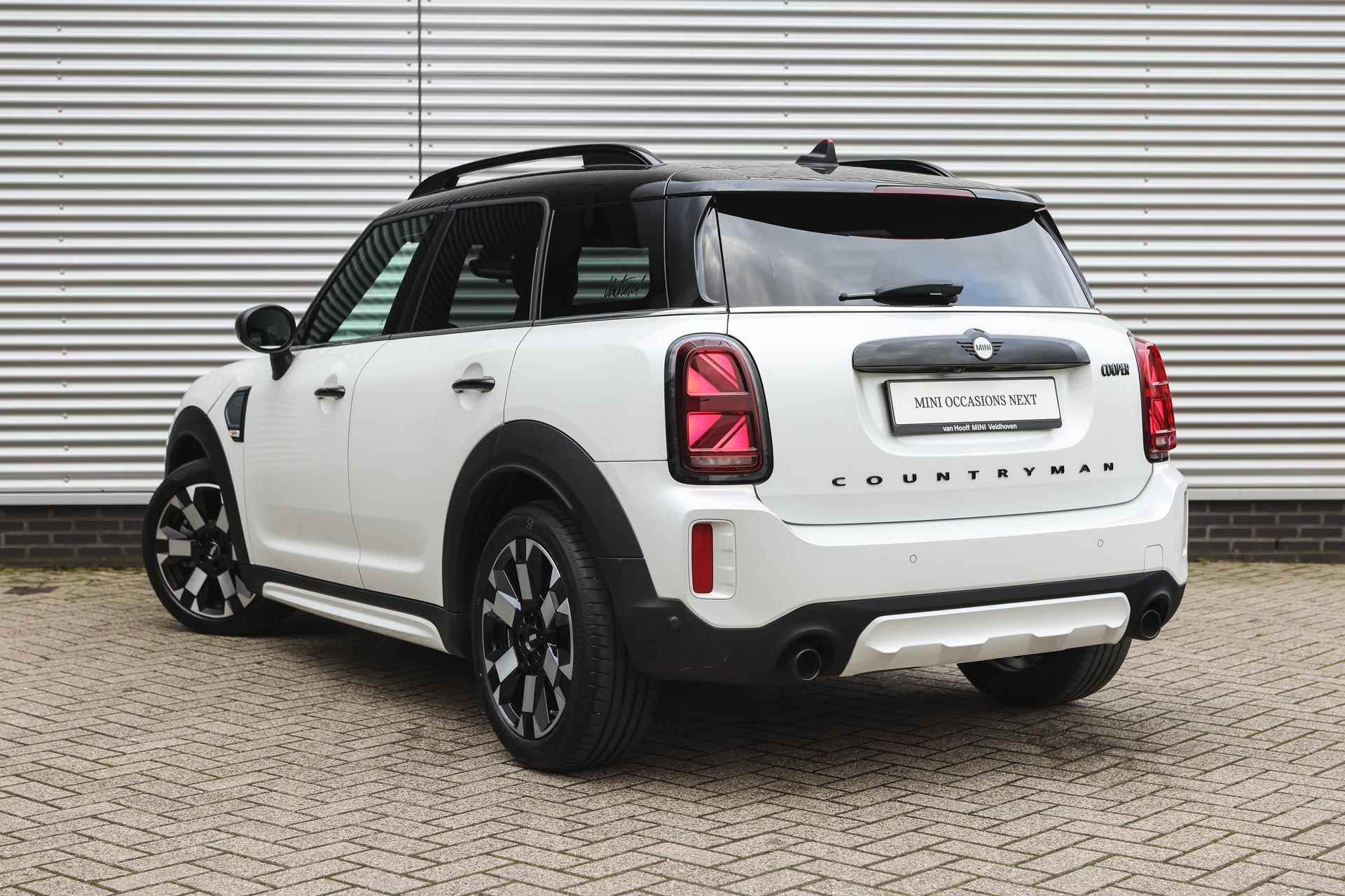 MINI Countryman Cooper S Untamed Automaat / Achteruitrijcamera / Comfort Access / LED / Cruise Control / / Stoelverwarming / PDC achter - 3/32