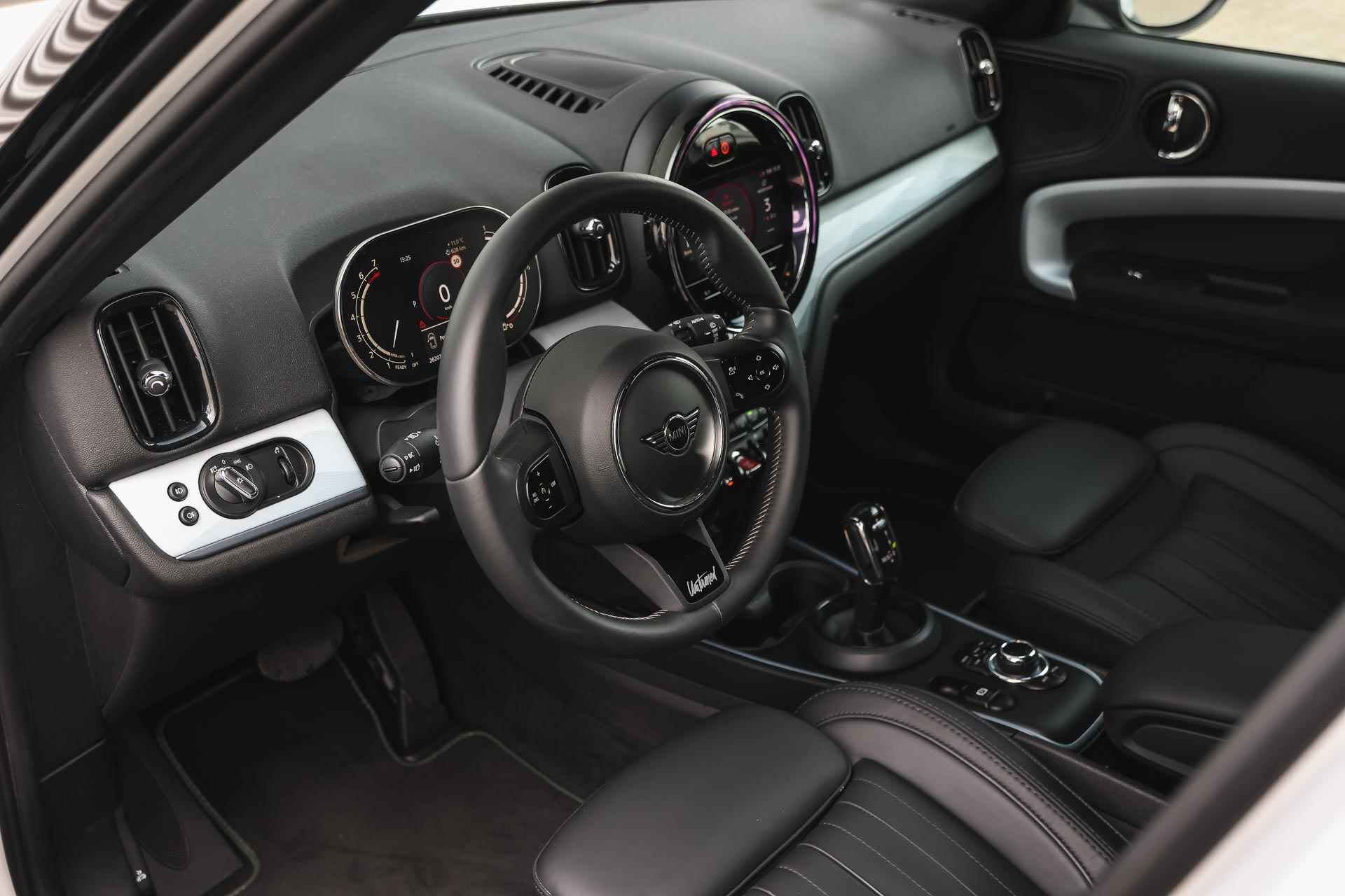 MINI Countryman Cooper S Untamed Automaat / Achteruitrijcamera / Comfort Access / LED / Cruise Control / / Stoelverwarming / PDC achter - 18/32