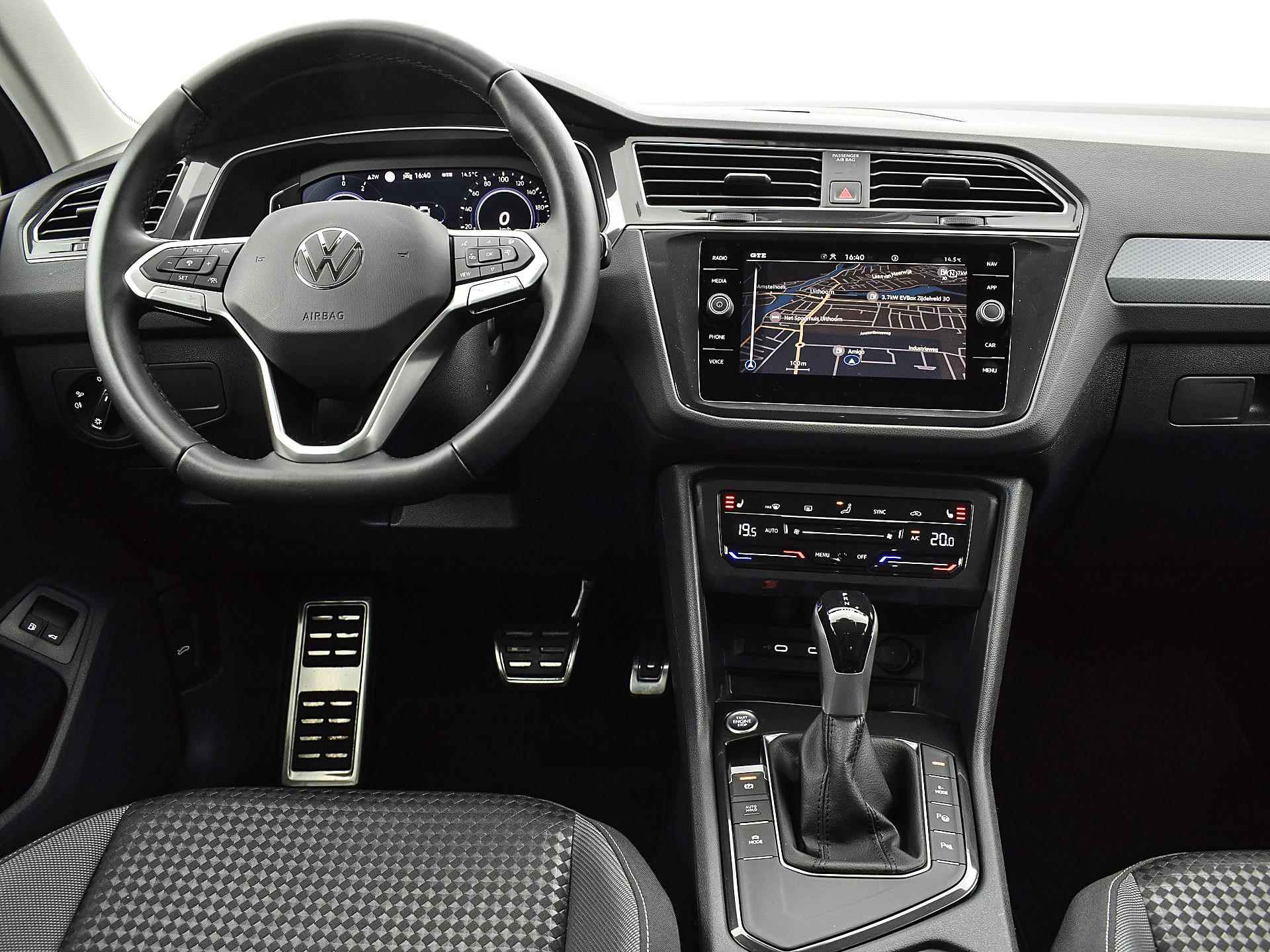 Volkswagen Tiguan 1.4 Tsi 245pk DSG eHybrid Active | ACC | Park Assist | Camera | P-Sensoren | Navi | App-Connect | Trekhaak | Elek. Achterklep | 18'' Inch | Garantie t/m 07-03-2025 of 100.000km - 4/33