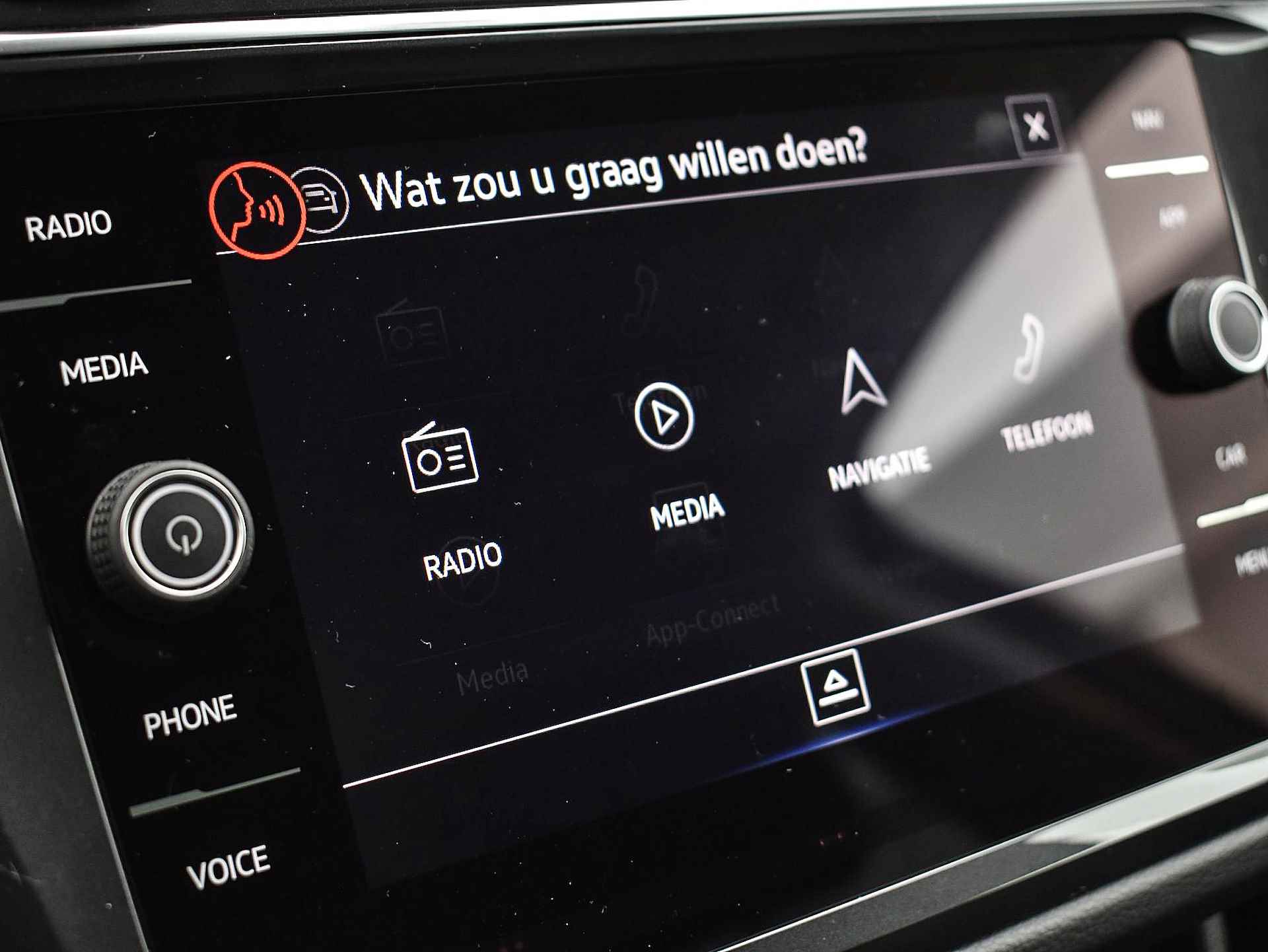 Volkswagen Tiguan 1.4 Tsi 245pk DSG eHybrid Active | ACC | Park Assist | Camera | P-Sensoren | Navi | App-Connect | Trekhaak | Elek. Achterklep | 18'' Inch | Garantie t/m 07-03-2025 of 100.000km - 28/33