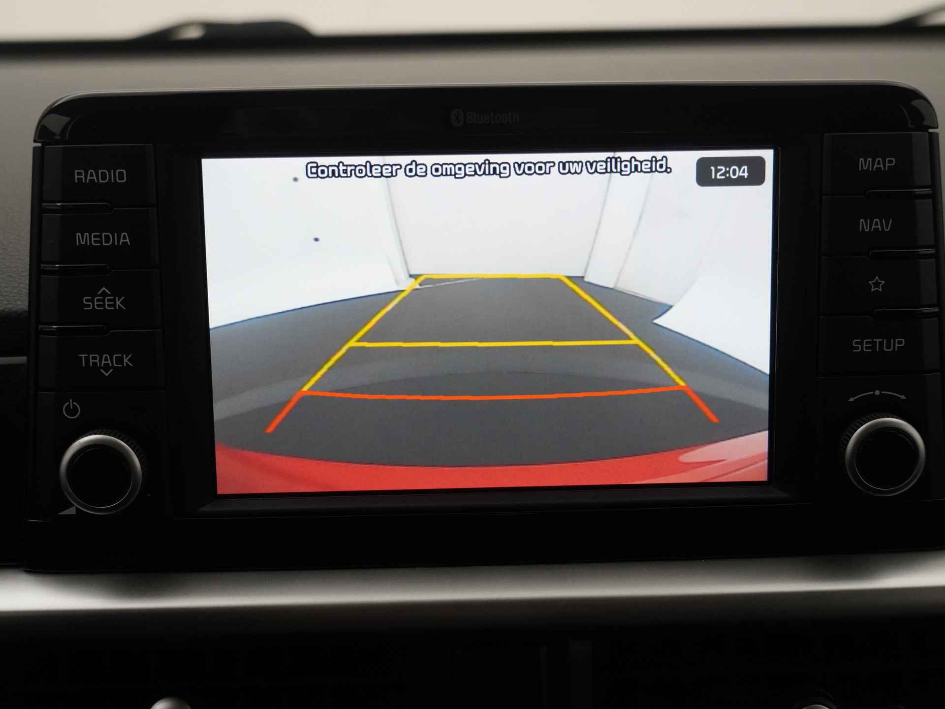 Kia Picanto 1.0 CVVT ComfortPlusLine Navigator - Navigatie - Apple/Android Carplay - Airco - Cruise Control - Fabrieksgarantie 02-2025 - 30/50