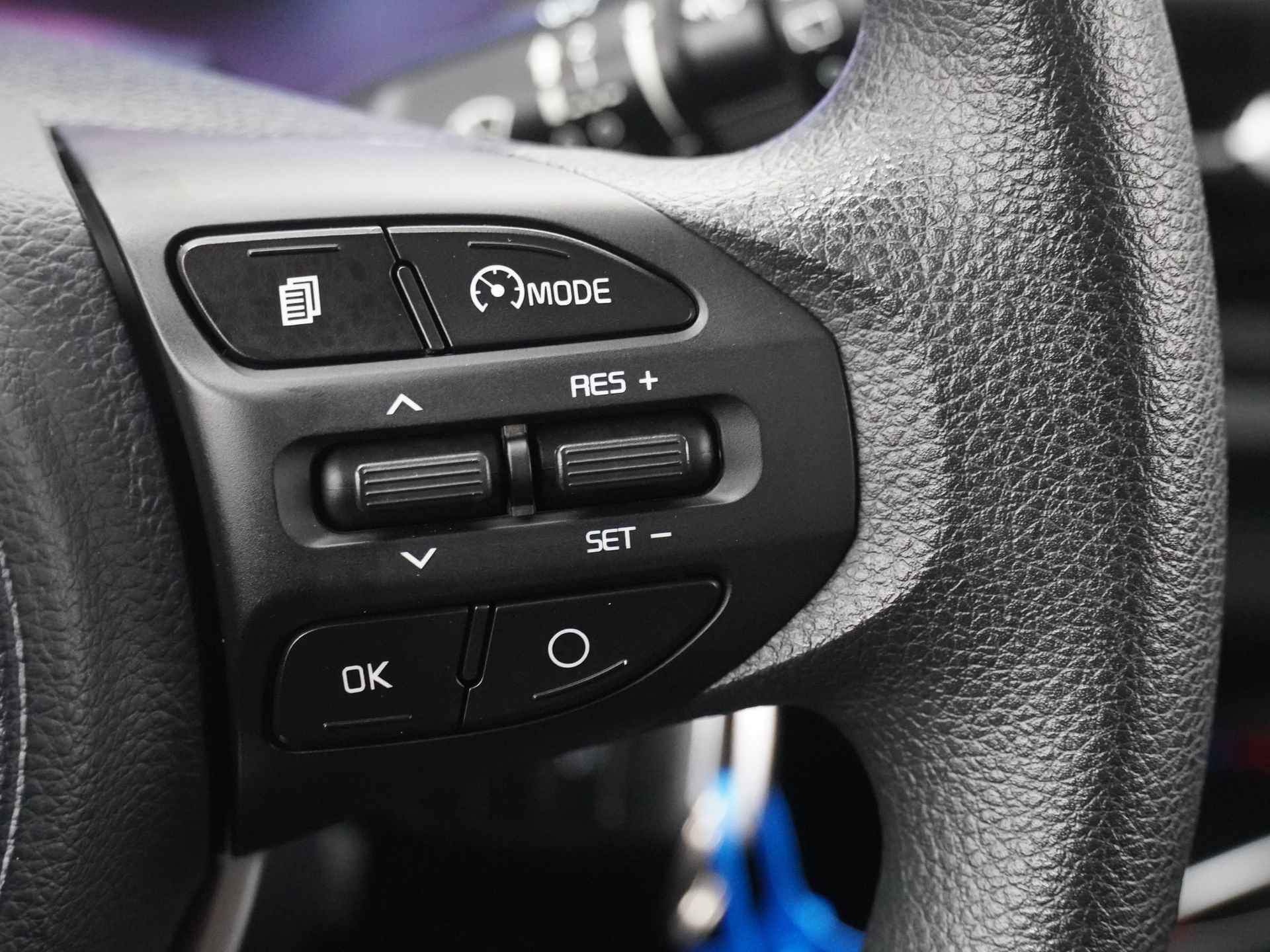 Kia Picanto 1.0 CVVT ComfortPlusLine Navigator - Navigatie - Apple/Android Carplay - Airco - Cruise Control - Fabrieksgarantie 02-2025 - 27/50