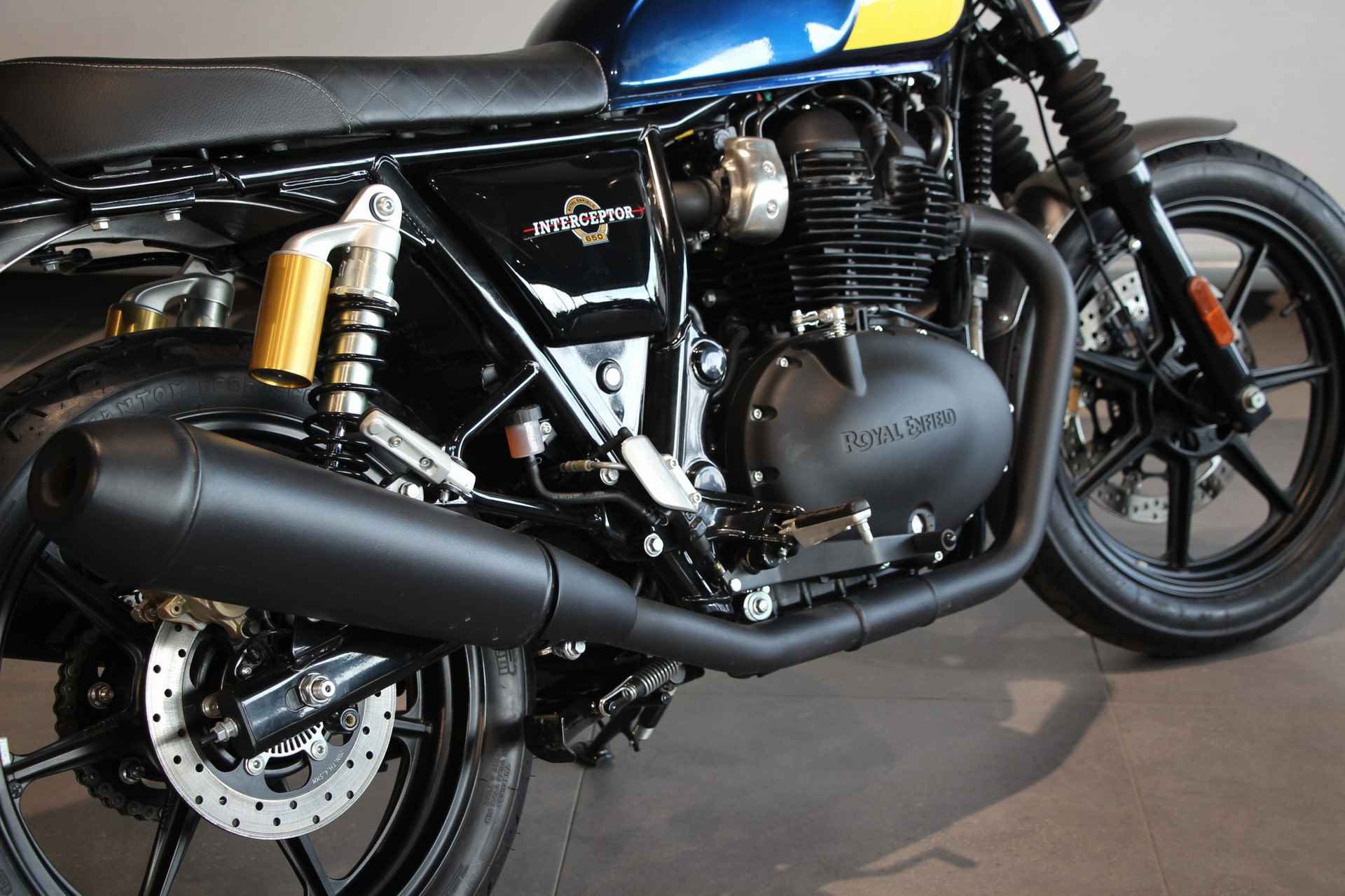 Royal-Enfield INTERCEPTOR 650 - 9/13