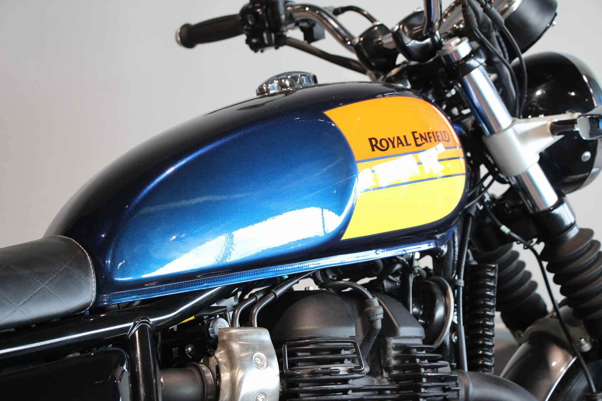 Royal-Enfield INTERCEPTOR 650 - 10/13