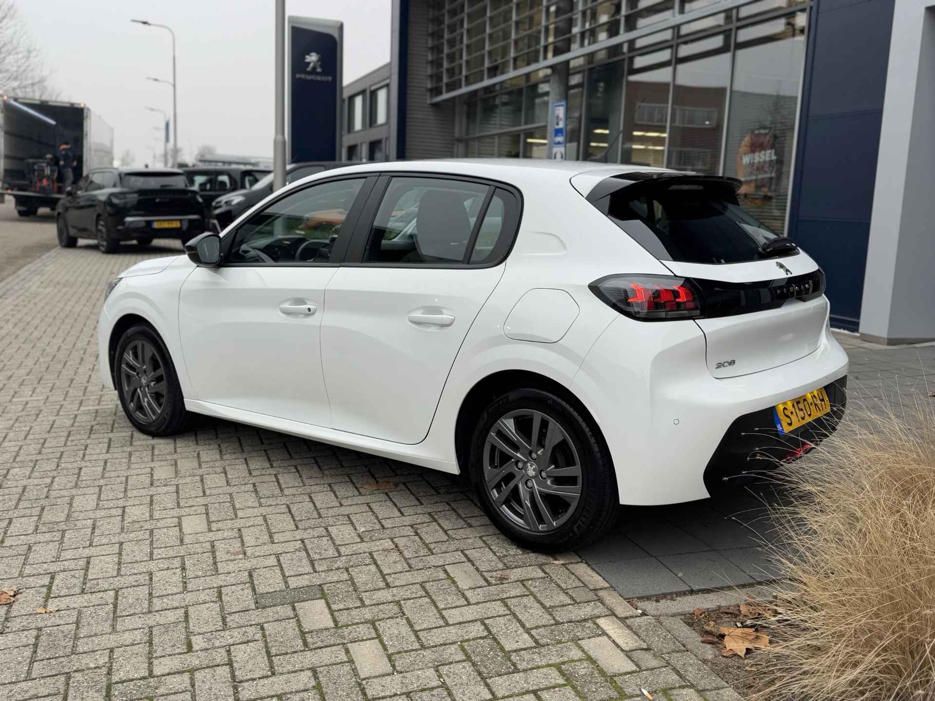 Peugeot 208 1.2 Luxe Active Pack | Airco | Apple Carplay/Android Auto | Cruise control - 5/29