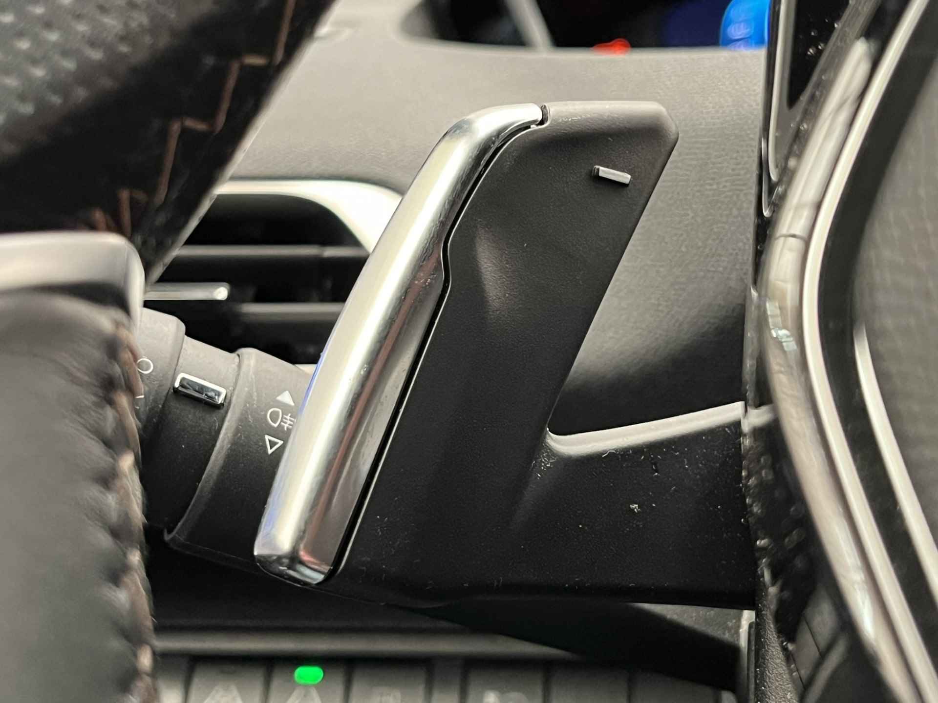 Peugeot 3008 1.6 HYbrid 225PK GT Pack Business | Elek. Stoel | massage | Elek. Achterklep | Camera | Adaptieve Cruise | Clima | Apple/Android Carplay | Keyless Entry | Virtueel Dashboard | Focal Audio | Leder/Alcantara - 40/56